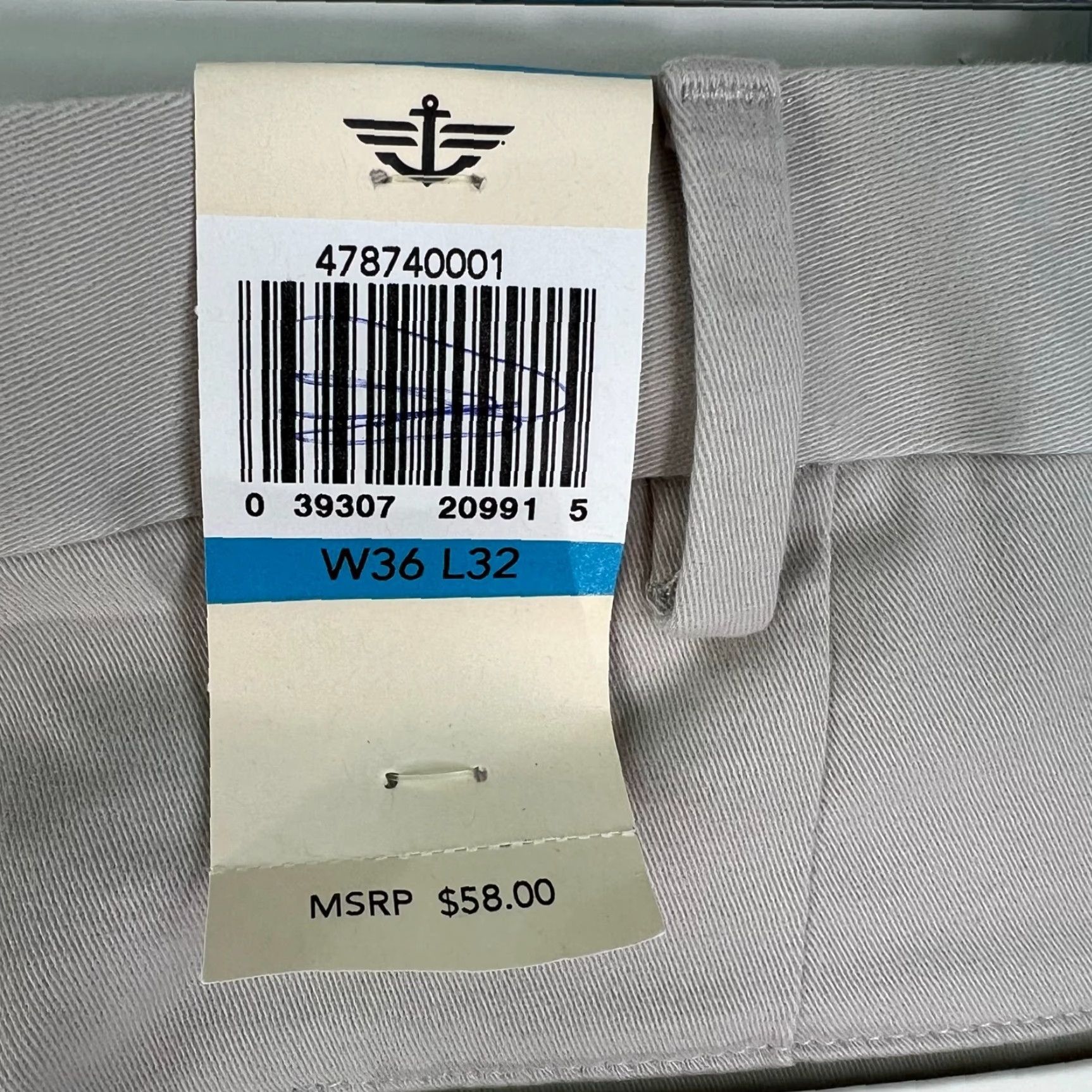 Dockers VINTAGE? No—But New Dockers Relaxed Fit Chino Pants Mens Size 36 Regular Beige 100% Cotton Flat Front Inseam 32" Straight Leg Work Casual Dresswear Size US 36 / EU 52 - 7 Thumbnail