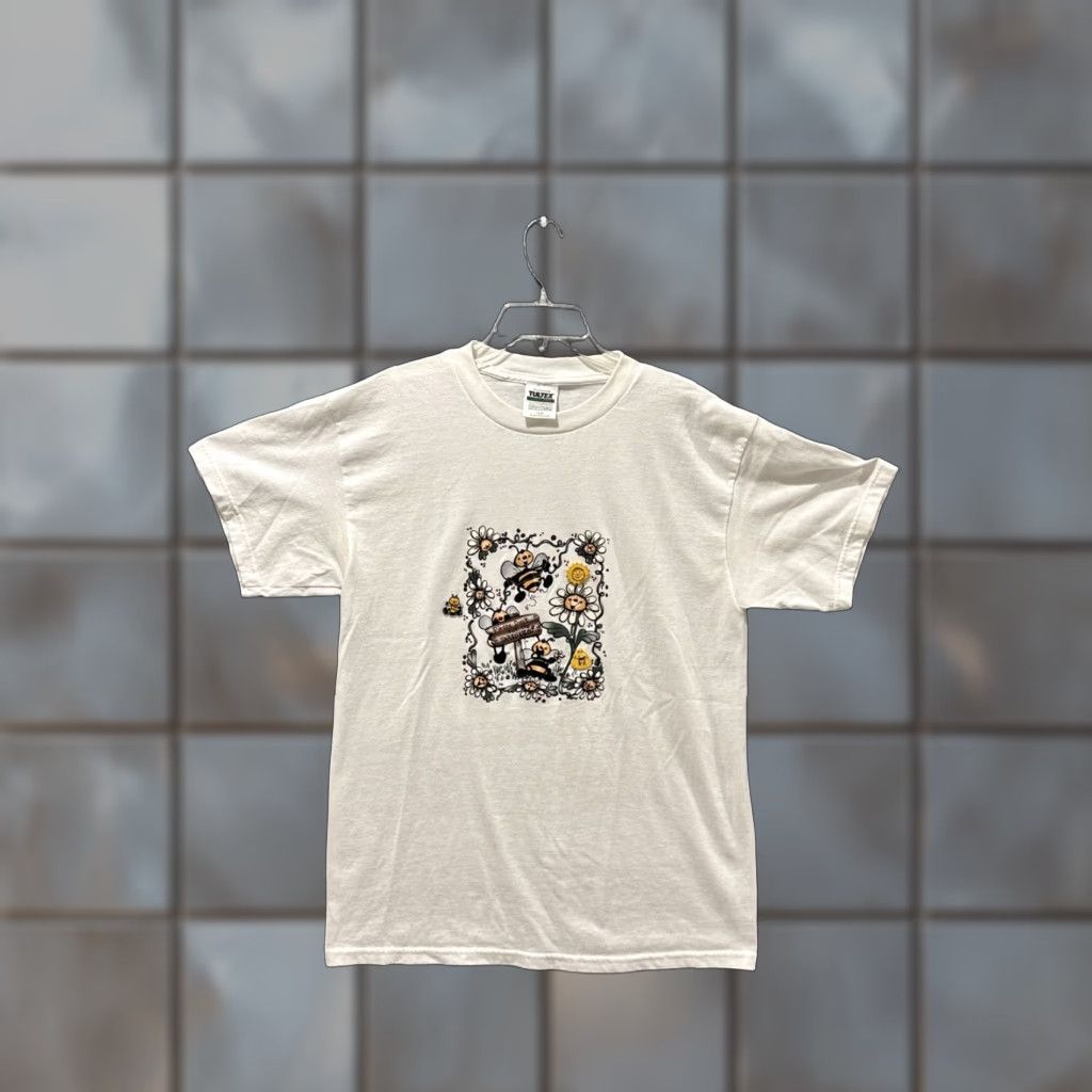 Tultex VINTAGE Tultex T-Shirt 90s Unisex Adult White Short Sleeve L Daisy Size US L / EU 52-54 / 3 - 1 Thumbnail