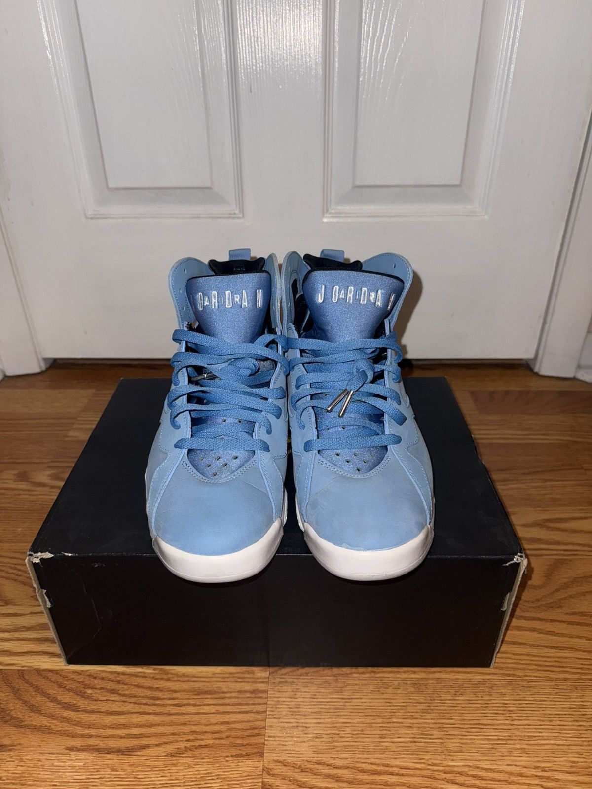 Jordan Brand Jordan Pantone 7 Size US 11 / EU 44 - 2 Thumbnail