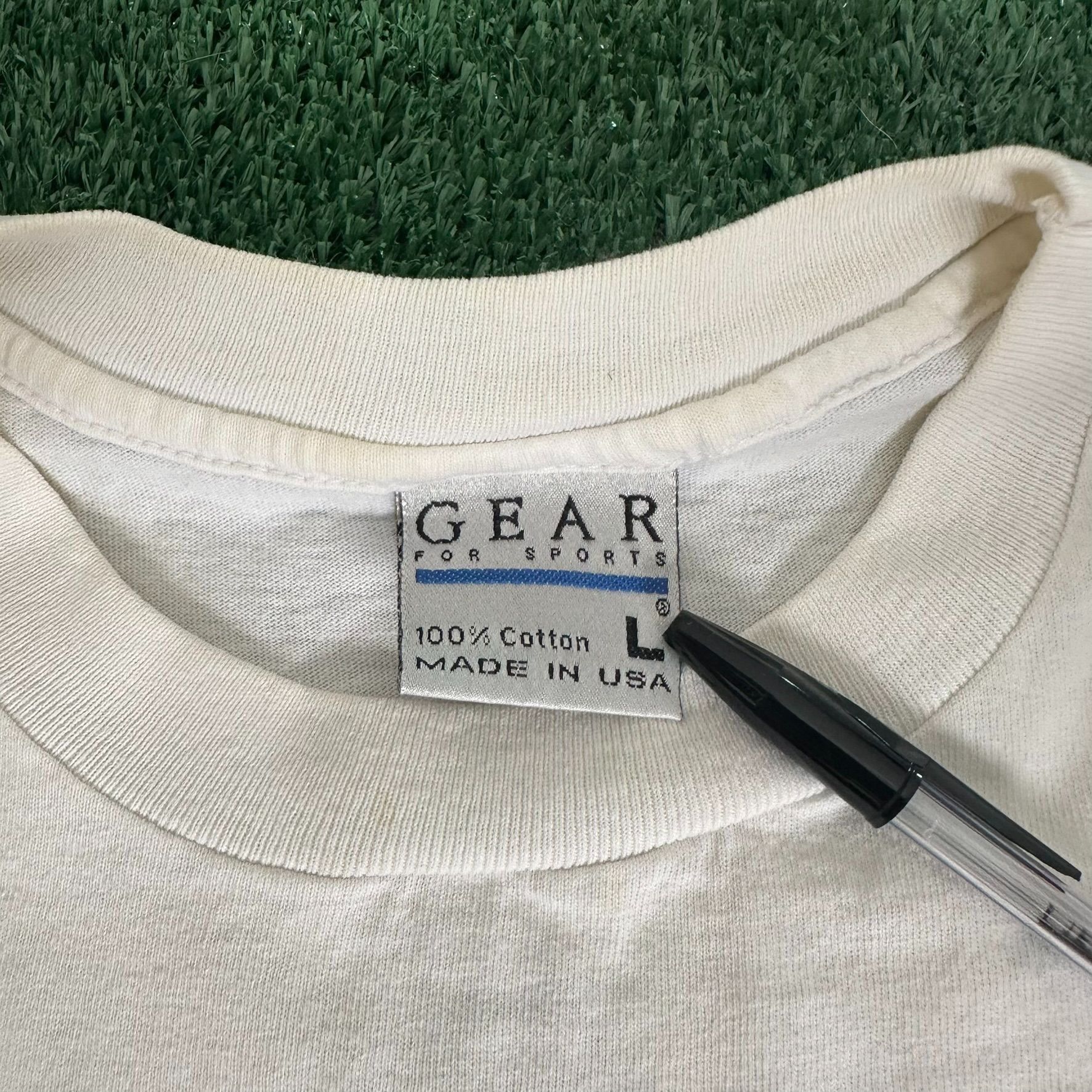Gear for Sports Vintage 90s NCAA Women's Softball World Series T-Shirt White Size US L / EU 52-54 / 3 - 4 Thumbnail