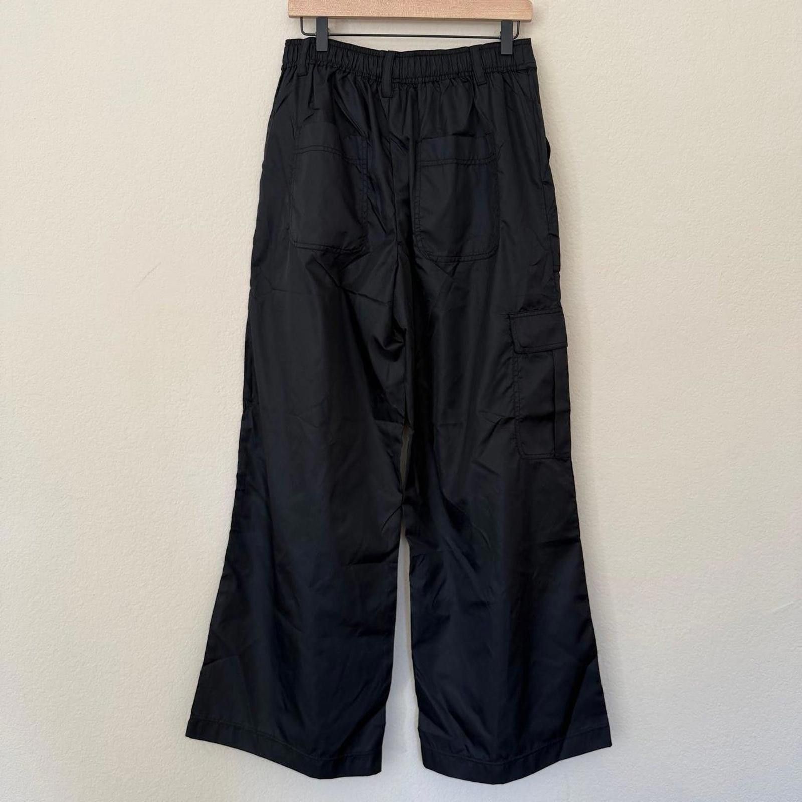 Fabletics Fabletics Pants Women's M Black Cargo Wide Leg Size 32" / US 10 / IT 46 - 4 Thumbnail