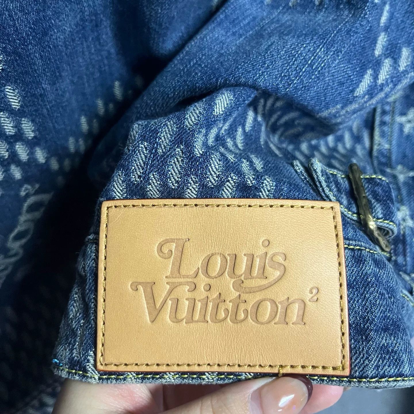 Louis Vuitton Louis Vuitton Latest Logo Denim Jacket Size US M / EU 48-50 / 2 - 5 Thumbnail