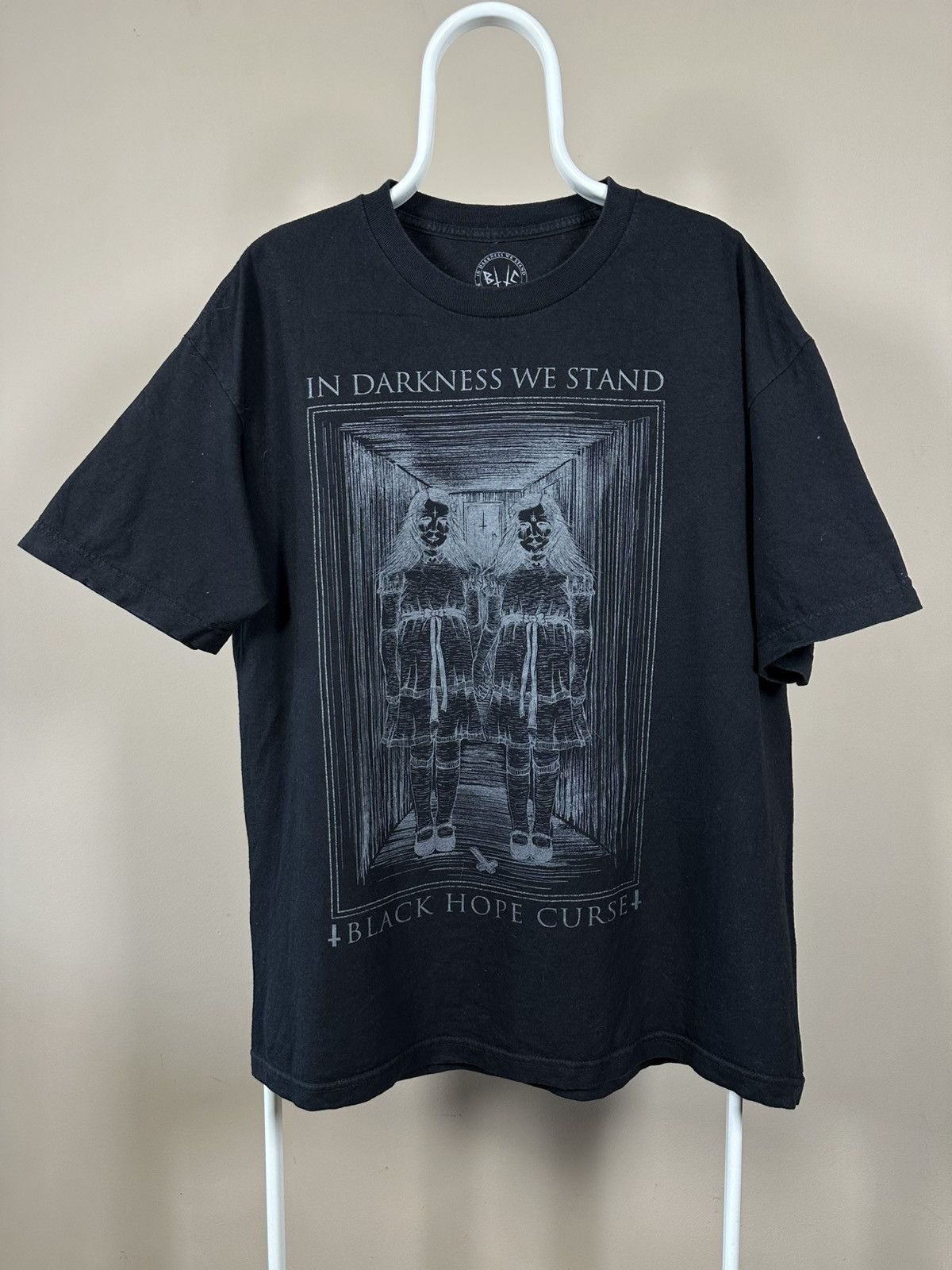 Other Black hope curses in darkness we stand t shirt Size US XL / EU 56 / 4 - 1 Thumbnail