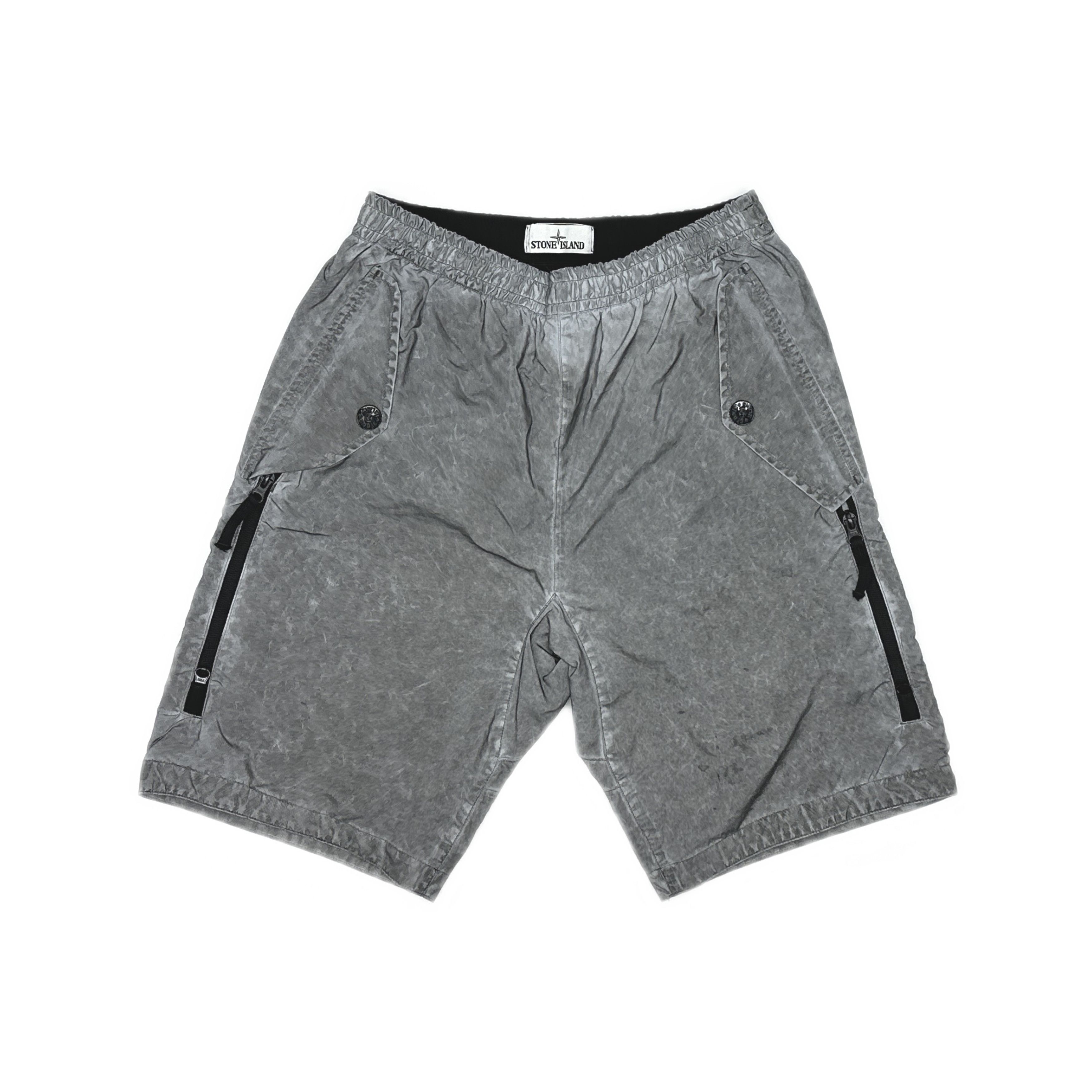 Stone Island Stone Island Plated Reflective Shorts Size 29 Size US 29 - 1 Thumbnail
