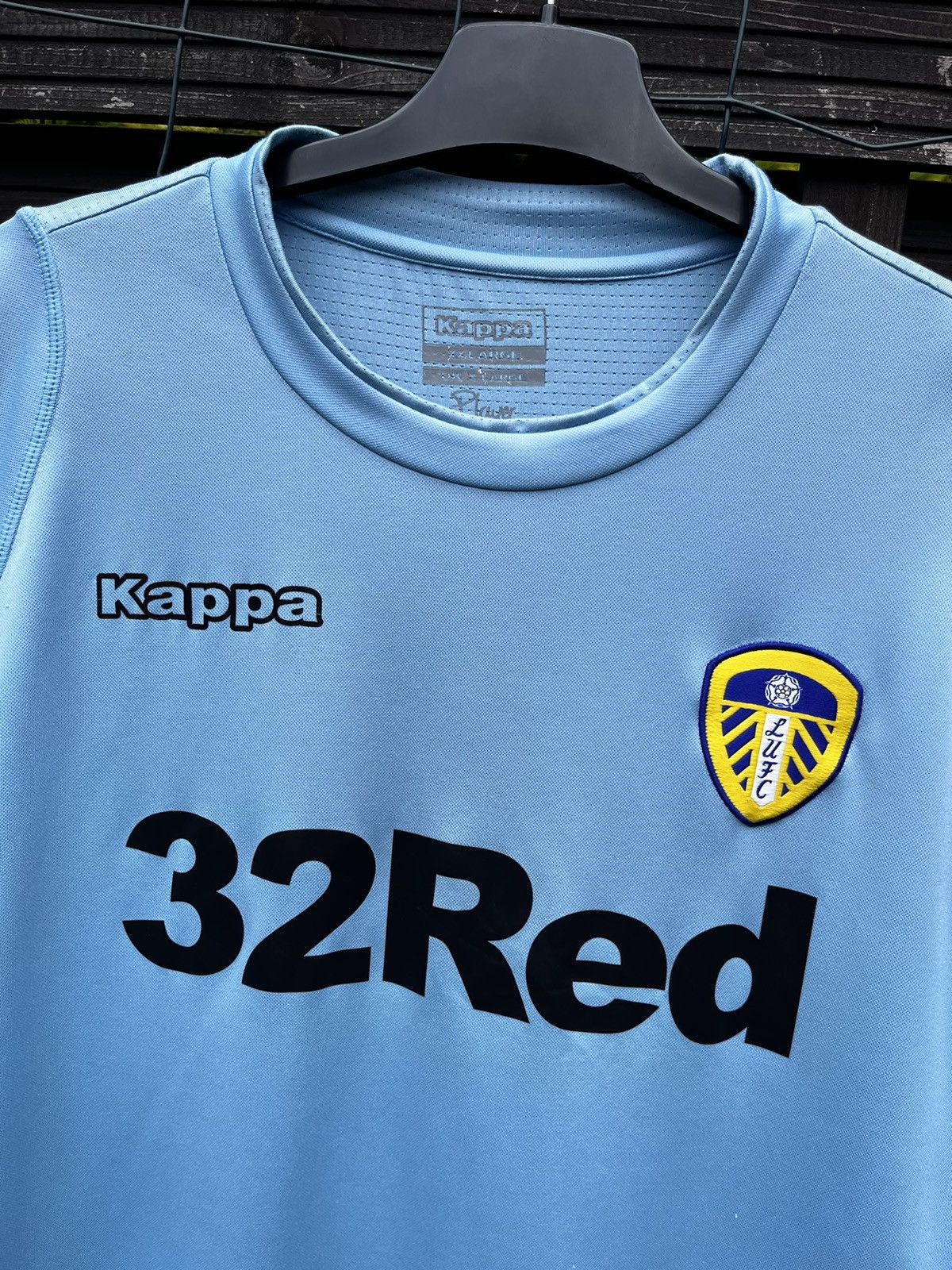 Kappa × Vintage ⚽️ LEEDS UNITED 2019 2020 SOCCER JERSEY KIT FOOTBALL SHIRT Size US XXL / EU 58 / 5 - 4 Thumbnail