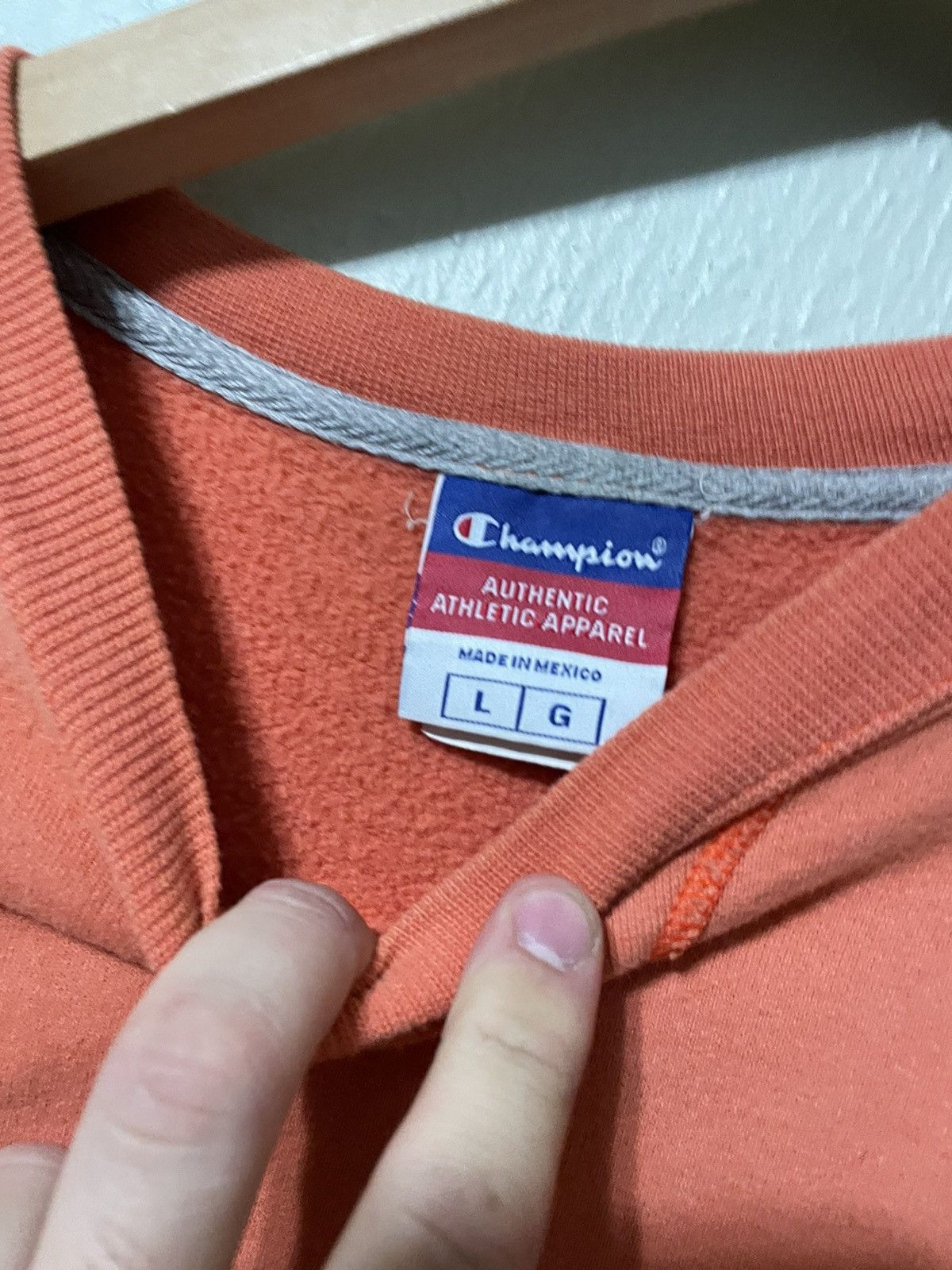 Champion × Vintage Vintage Crewneck Champion Peach Crop Vintage Sweatshirt Size US L / EU 52-54 / 3 - 1 Thumbnail