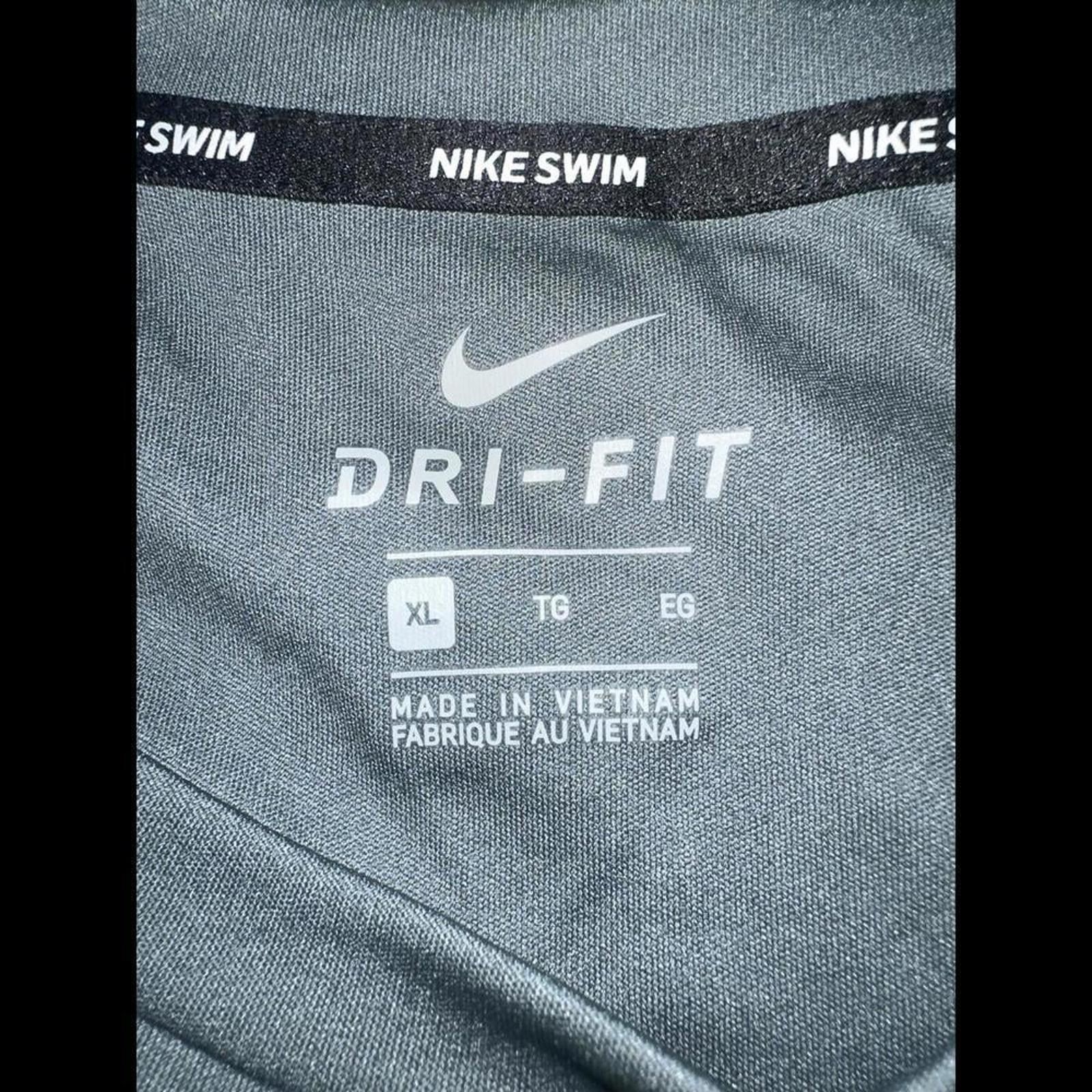 Nike Men's Nike Dri-FIT UPF 40+ Hydroguard Swim Tee Size US XL / EU 56 / 4 - 10 Thumbnail