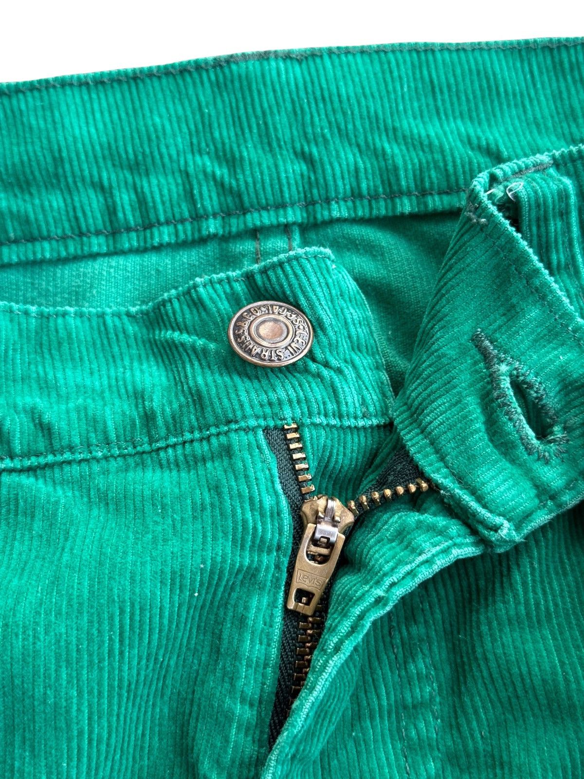 Levi's Vintage 1990s Levis Green Corduroy Pants Size US 34 / EU 50 - 5 Thumbnail