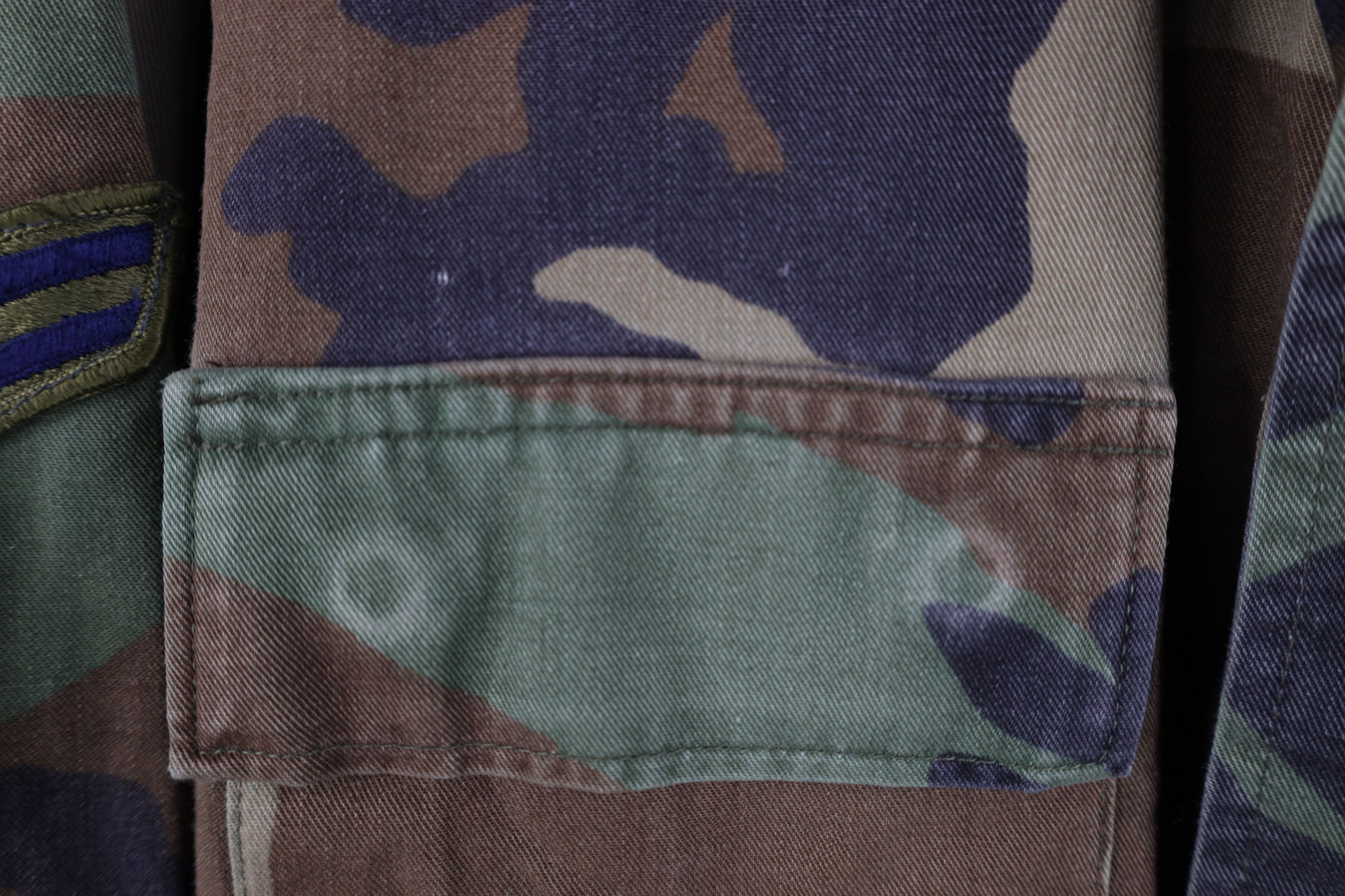 Vintage Vintage 90s Issued Woodland Camouflage Combat Jacket USA Size US M / EU 48-50 / 2 - 6 Thumbnail