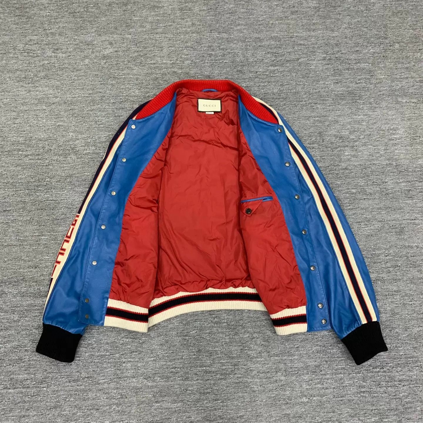Gucci Gucci blue leather side logo jacket IT50 Size US M / EU 48-50 / 2 - 6 Thumbnail