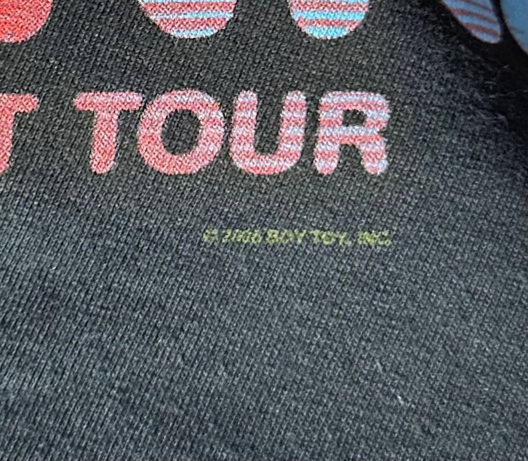 Gildan 2008 Madonna Sticky And Sweet Tour T-Shirt Tee Gildan y2k Size US S / EU 44-46 / 1 - 3 Thumbnail