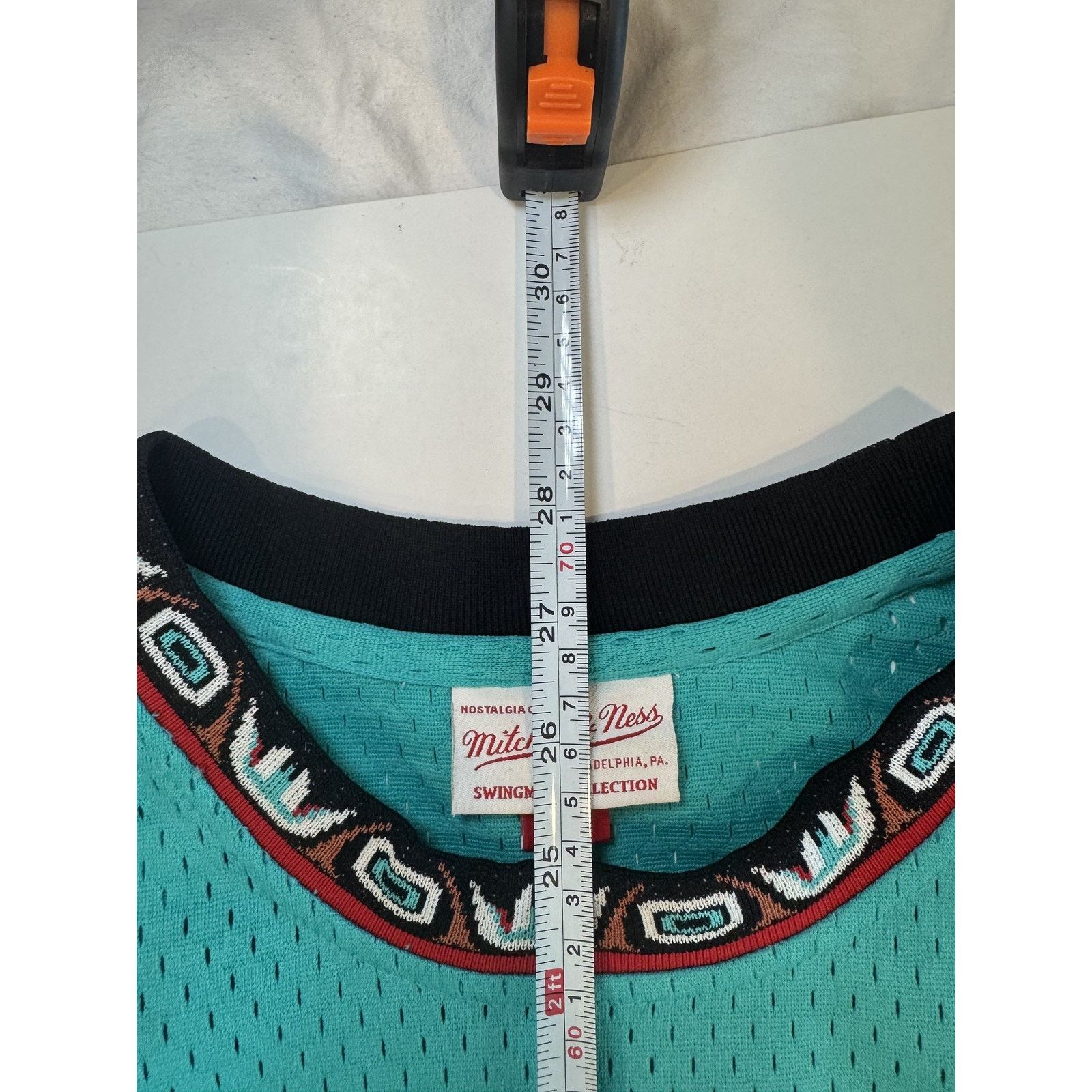 Mitchell & Ness Vintage Vancouver Grizzlies Jersey XL NBA Mike Bibby 90s Size US XL / EU 56 / 4 - 6 Thumbnail