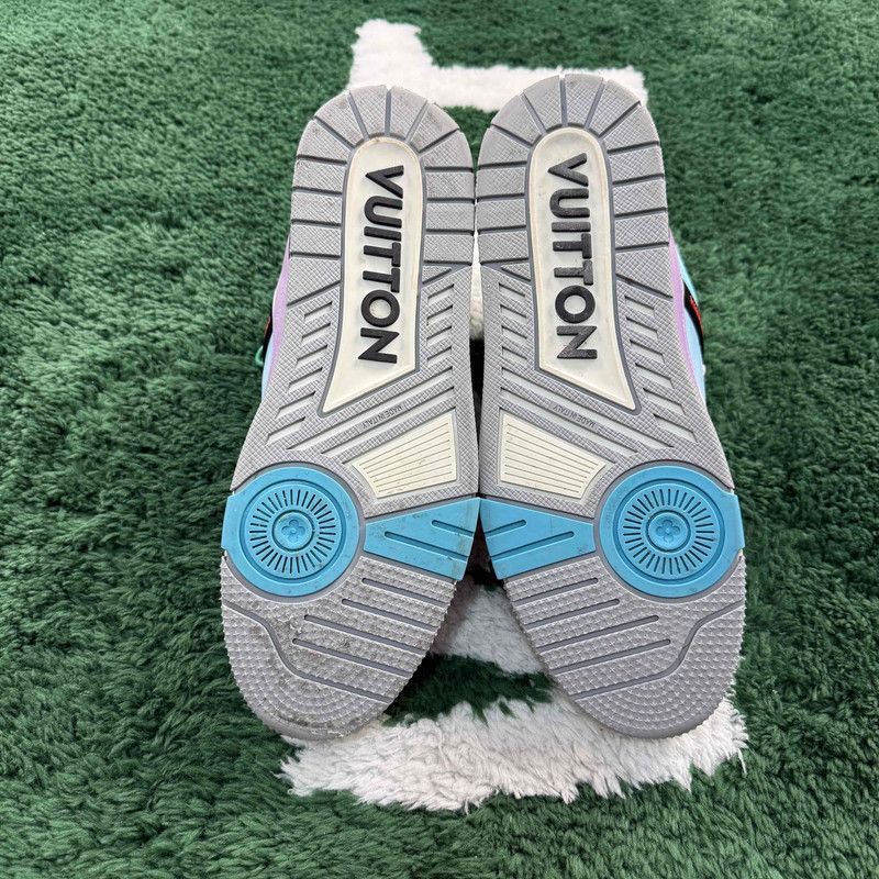 Louis Vuitton Louis Vuitton Colorful Low-Top Trainer Sneakers for Men -25 Size US 8 / EU 41 - 4 Thumbnail
