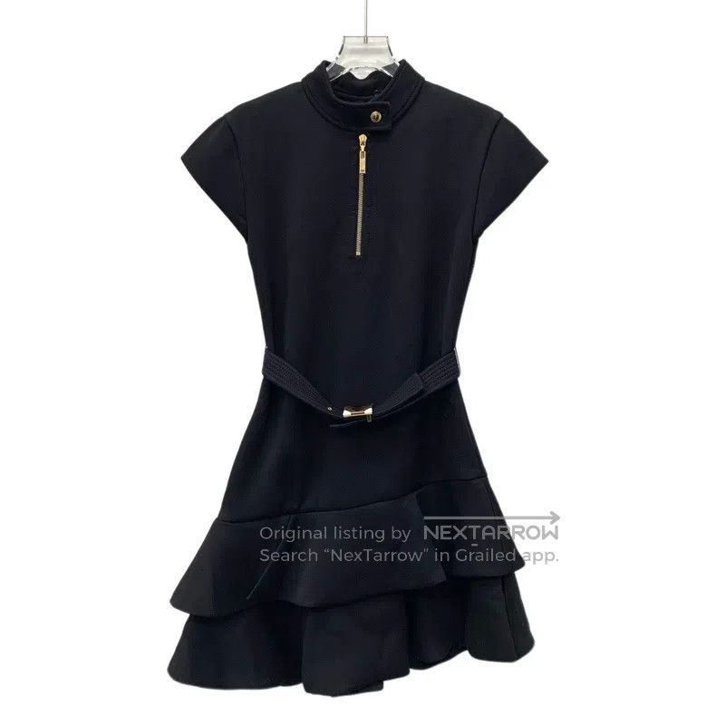 Louis Vuitton Louis Vuitton Black Ruffle Lace Asymmetric Wool Half Zippe Size XXS / US 00 / IT 34 - 1 Thumbnail