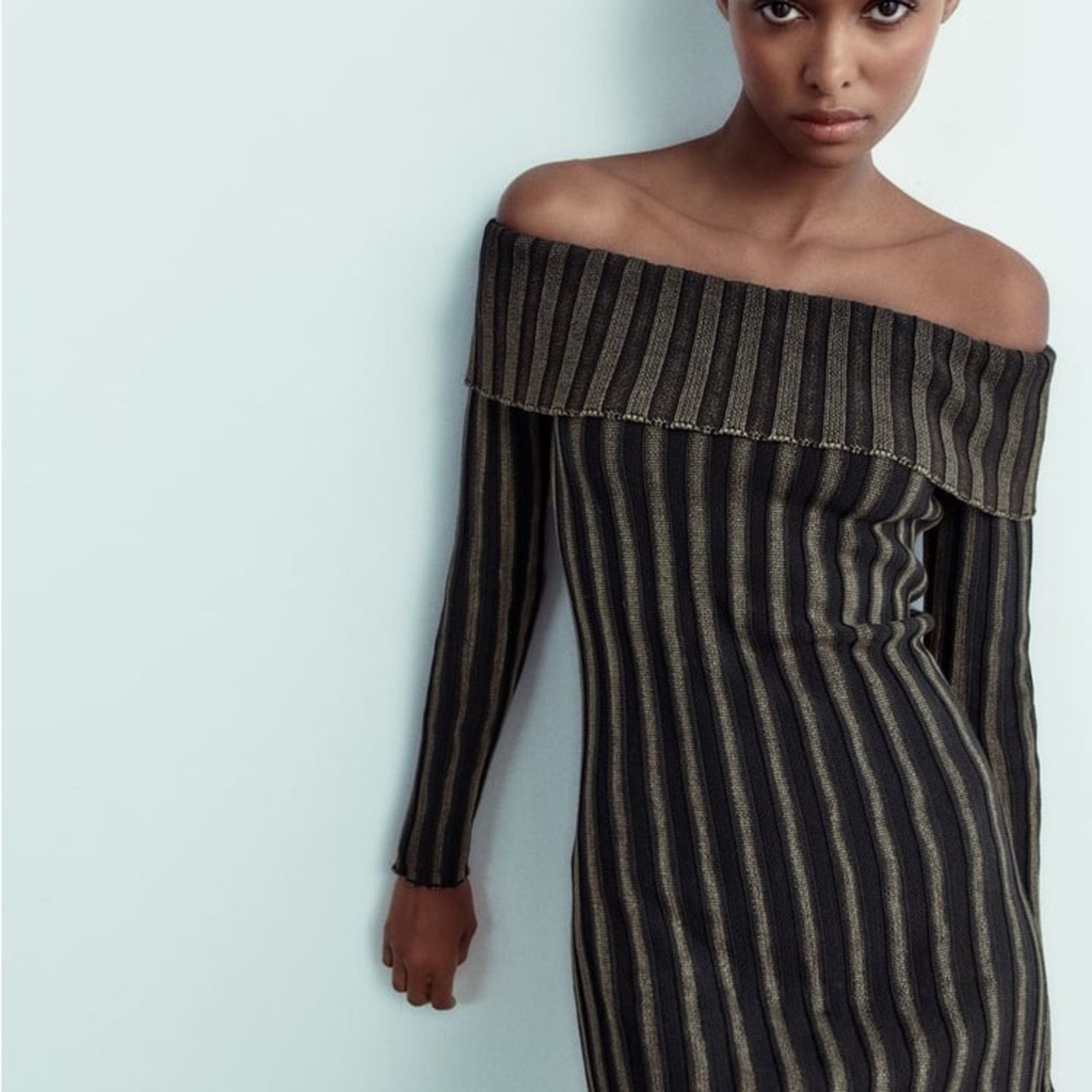Zara ZARA BLOGGER FAVORITE OFF-THE-SHOULDER ACID WASH KNIT DRESS Size S / US 4 / IT 40 - 4 Thumbnail