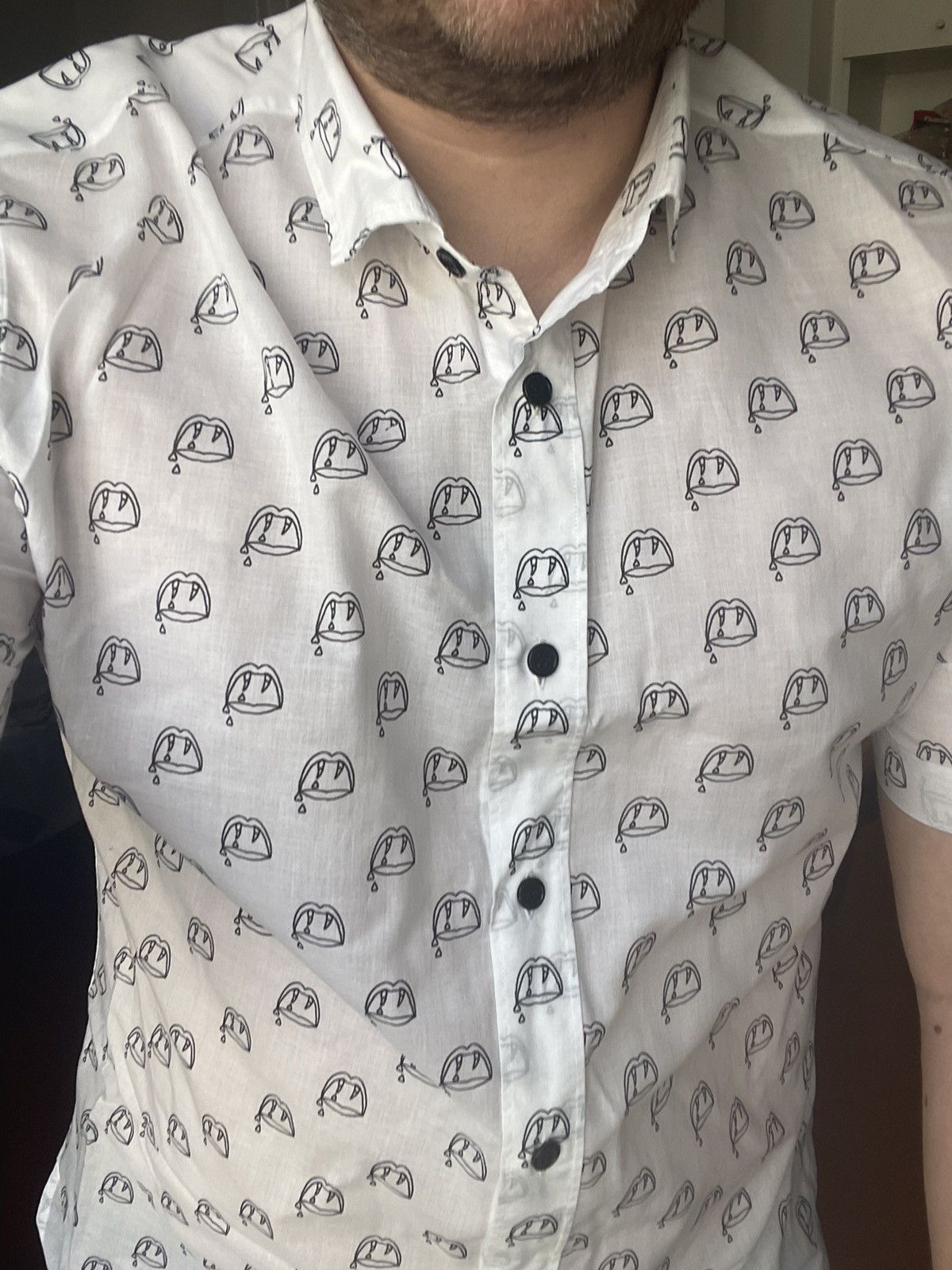 Saint Laurent Paris Saint Laurent Paris Rare Vampire Shirt Size US L / EU 52-54 / 3 - 3 Thumbnail