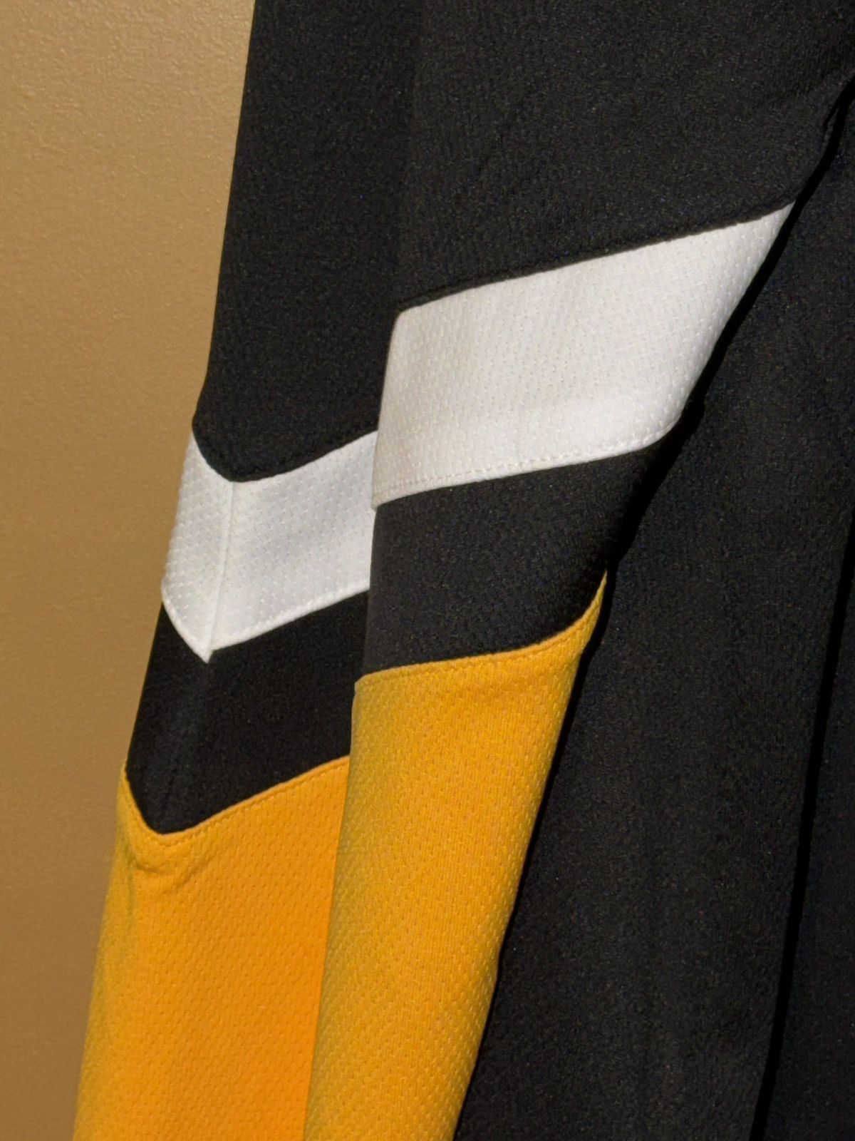 NHL Fanatics Breakaway NHL Hockey Pittsburgh Penguins Jersey LG Size US L / EU 52-54 / 3 - 20 Thumbnail