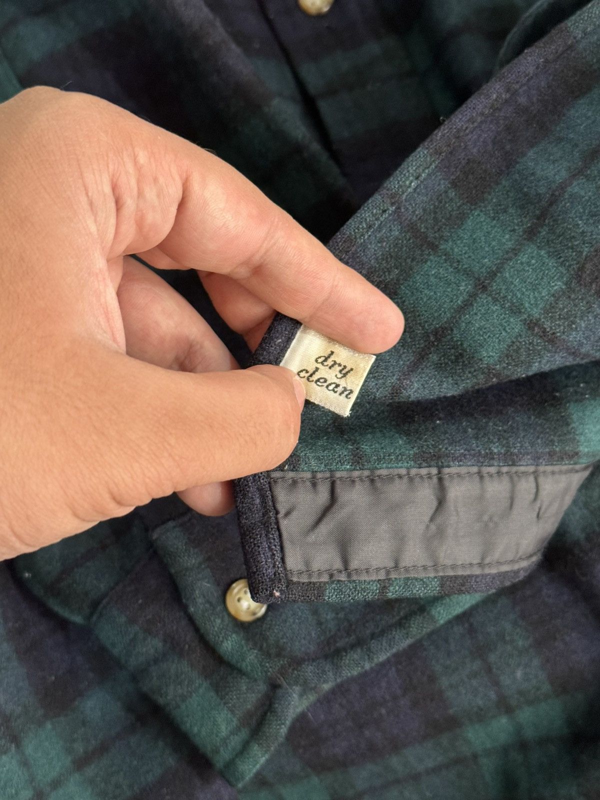 Pendleton Vintage 80’s Pendleton Pure Virgin Wool Shirt Size US XL / EU 56 / 4 - 8 Thumbnail