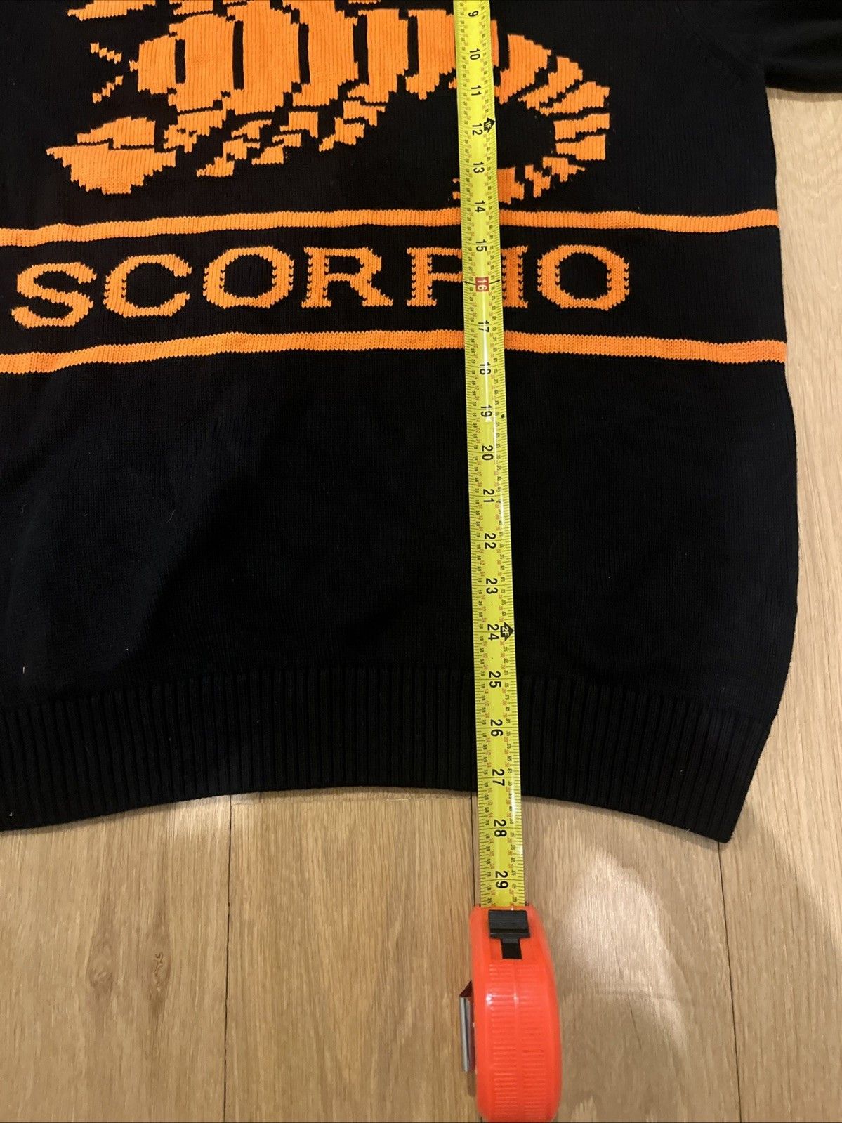 Rowing Blazers Rowing Blazers x Gyles & George Zodiac Scorpio Sweater (L) Size US L / EU 52-54 / 3 - 5 Thumbnail