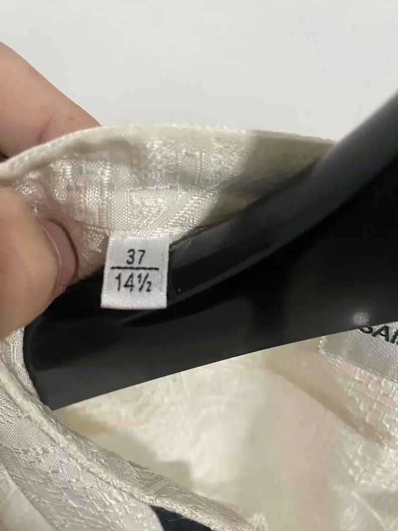 Saint Laurent Paris Saint Laurent Paris size 37 19SS New Year Embossed Bandage Size US M / EU 48-50 / 2 - 3 Thumbnail