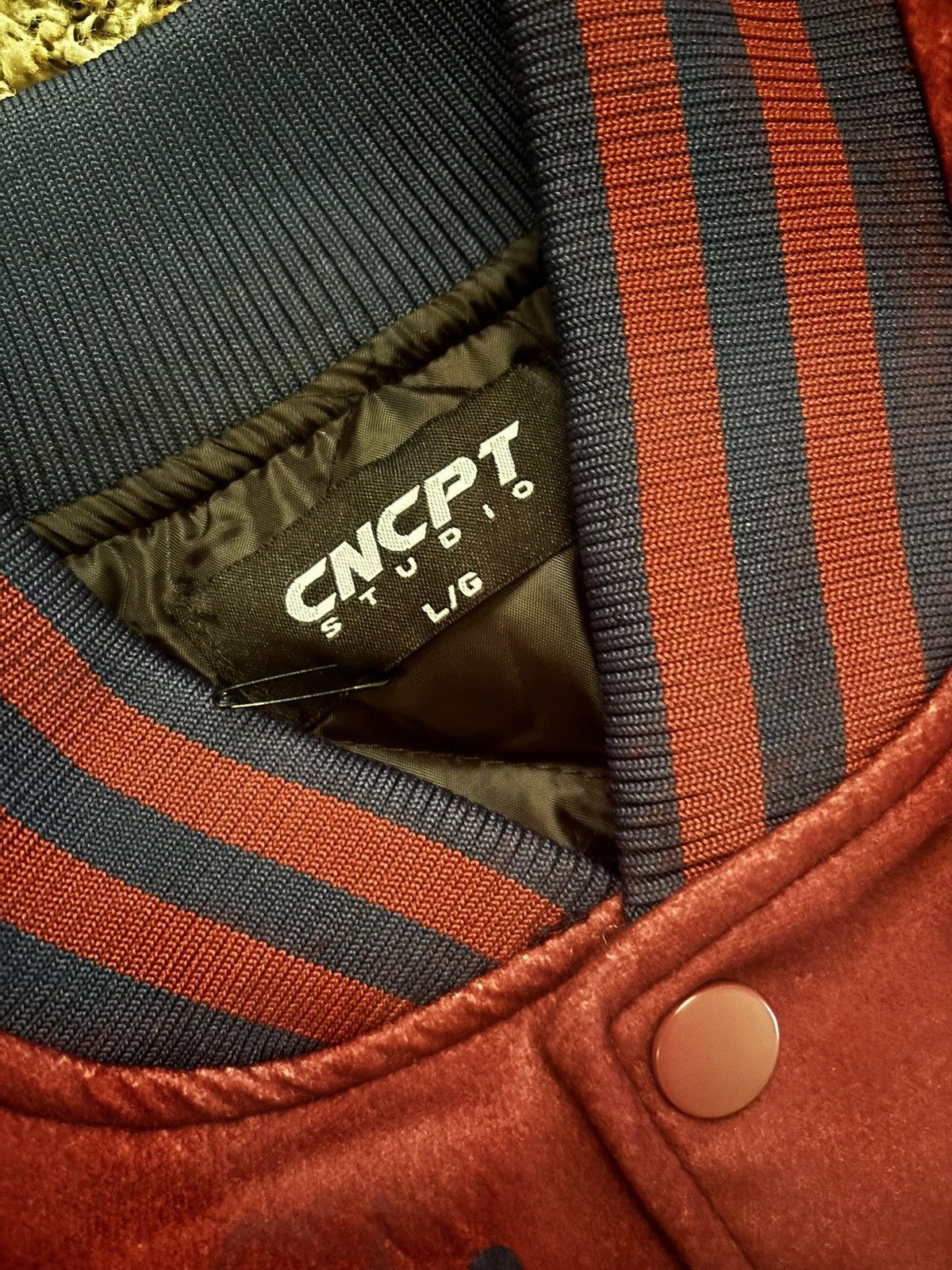 Other Concept Varsity Jacket Embroidered Patch Streetwear Bomber Size US L / EU 52-54 / 3 - 5 Thumbnail