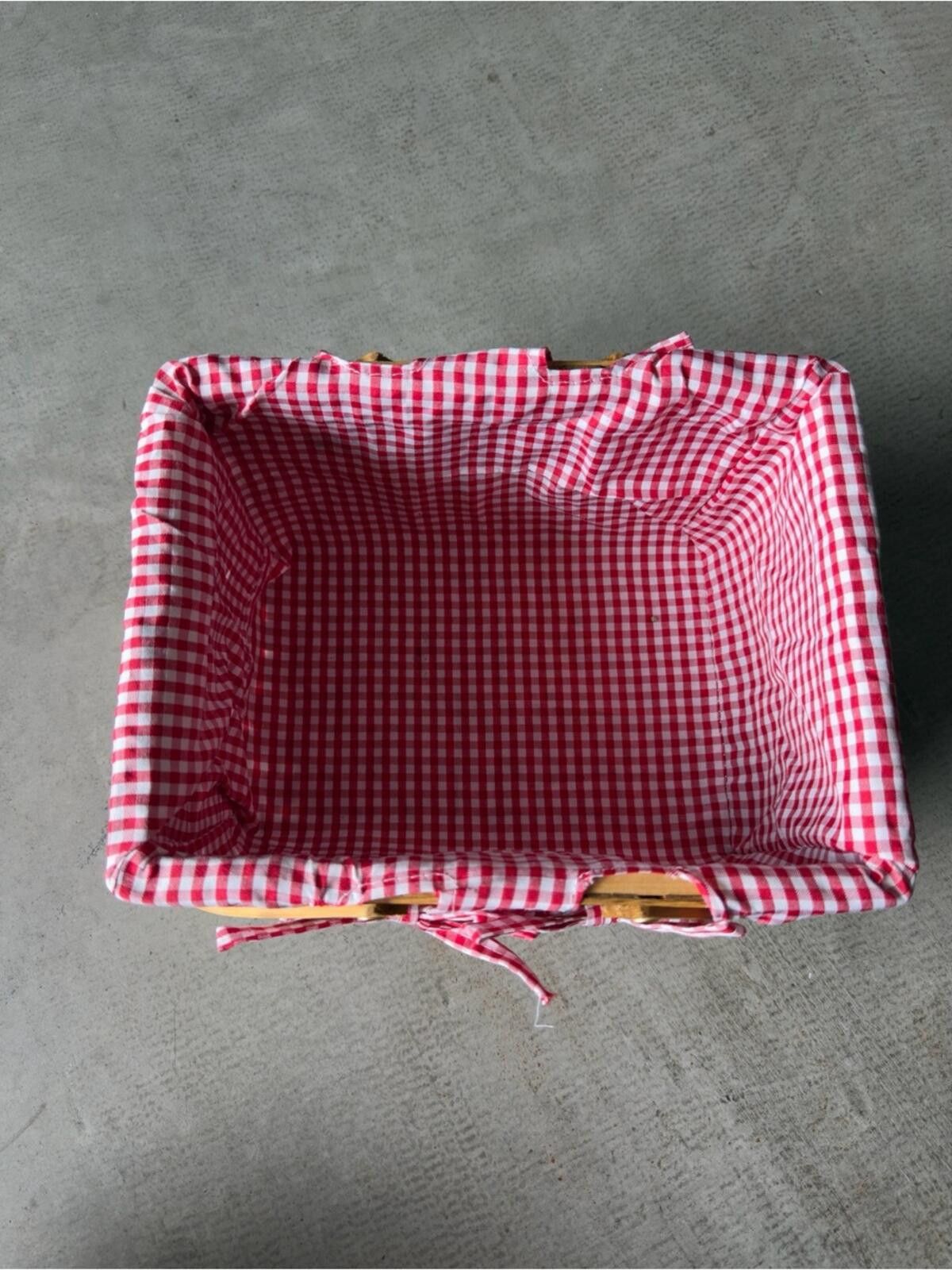 Other Woven Picnic Basket / Gingham Lined / Wooden Handle / Red Size ONE SIZE - 3 Thumbnail