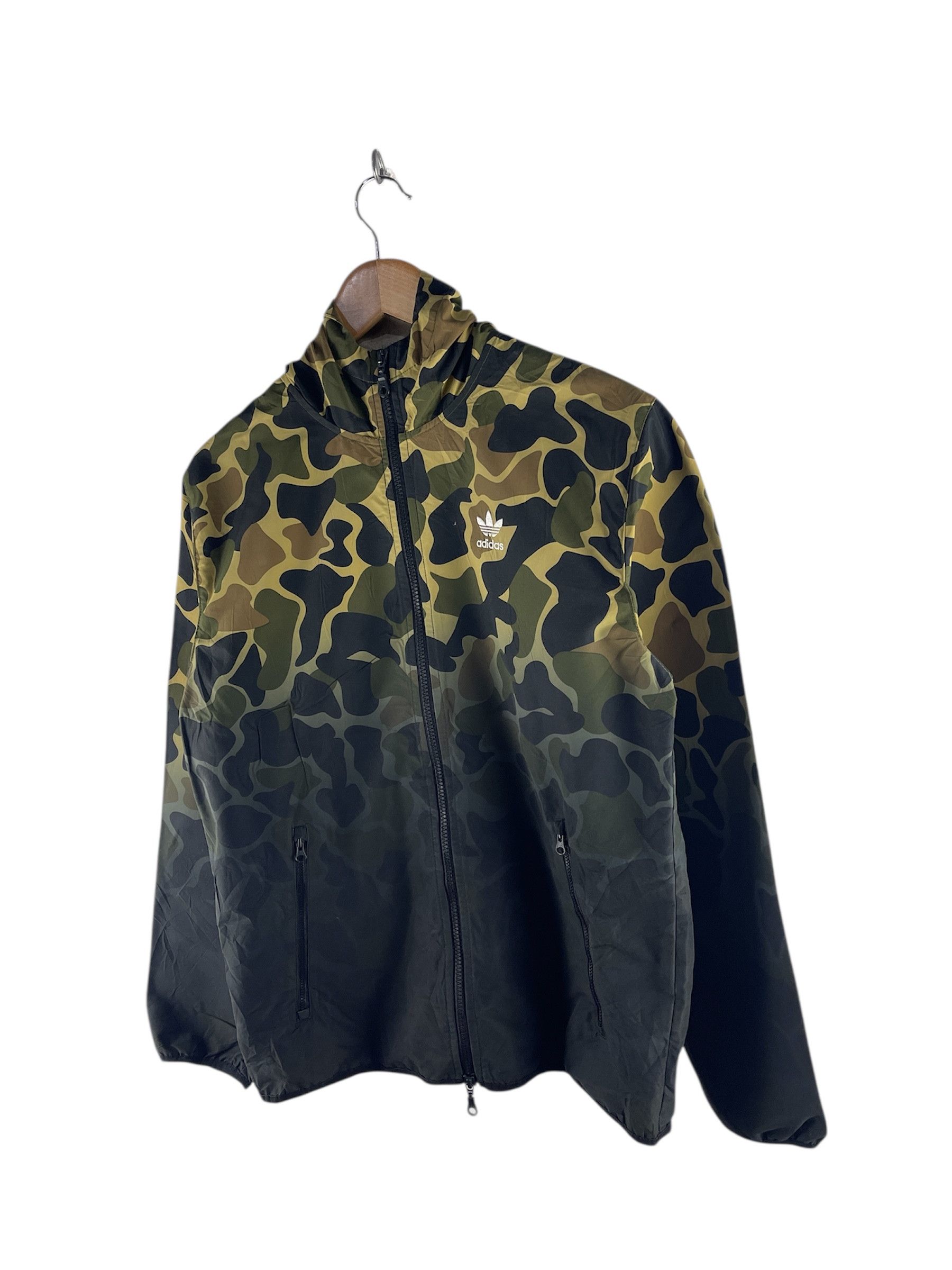 Adidas Adidas Camouflage Hooded Windbreaker Jacket Size US M / EU 48-50 / 2 - 5 Thumbnail