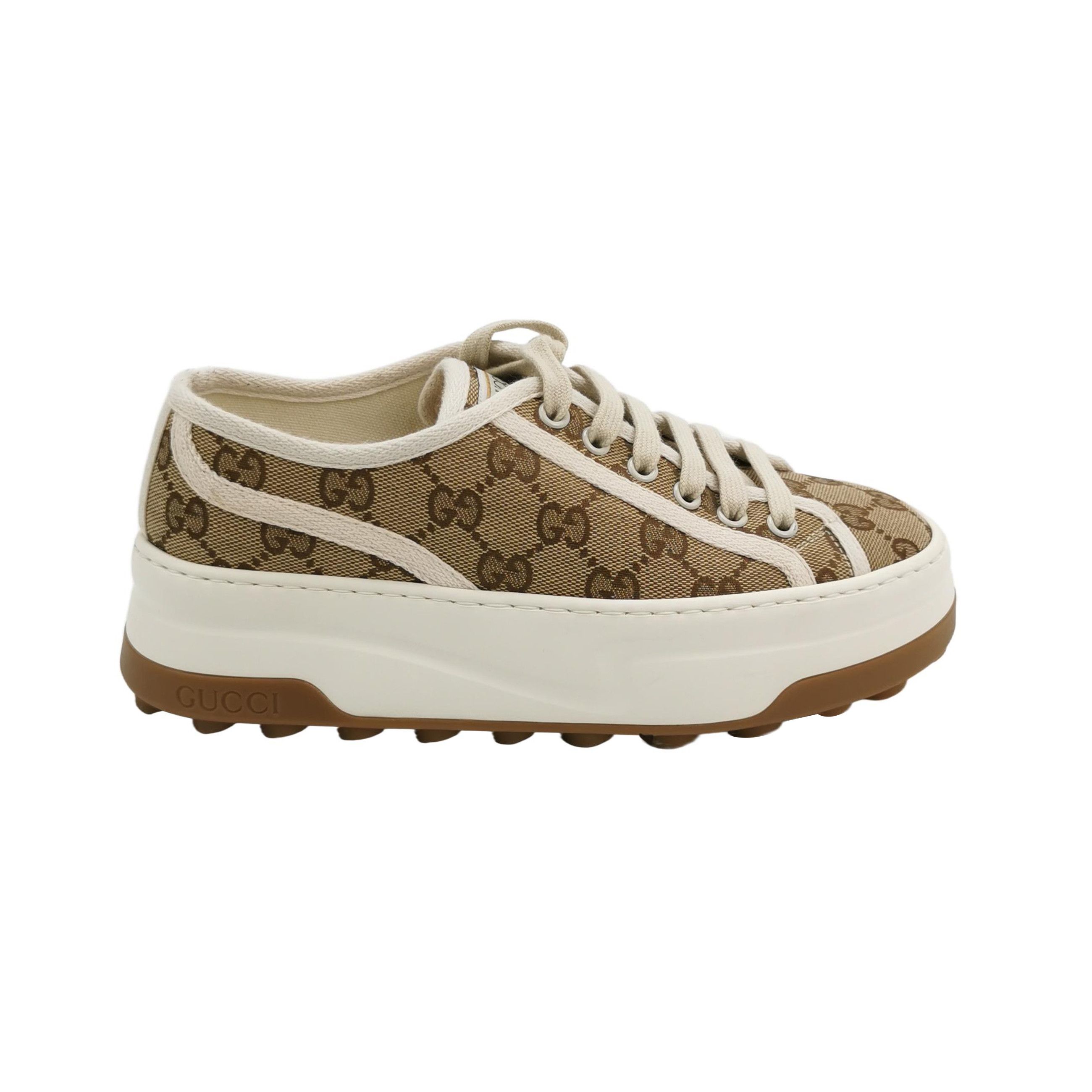 Gucci Gucci Women 6-5 Lowtop Sneakers Size US 6.5 / IT 36.5 - 1 Thumbnail