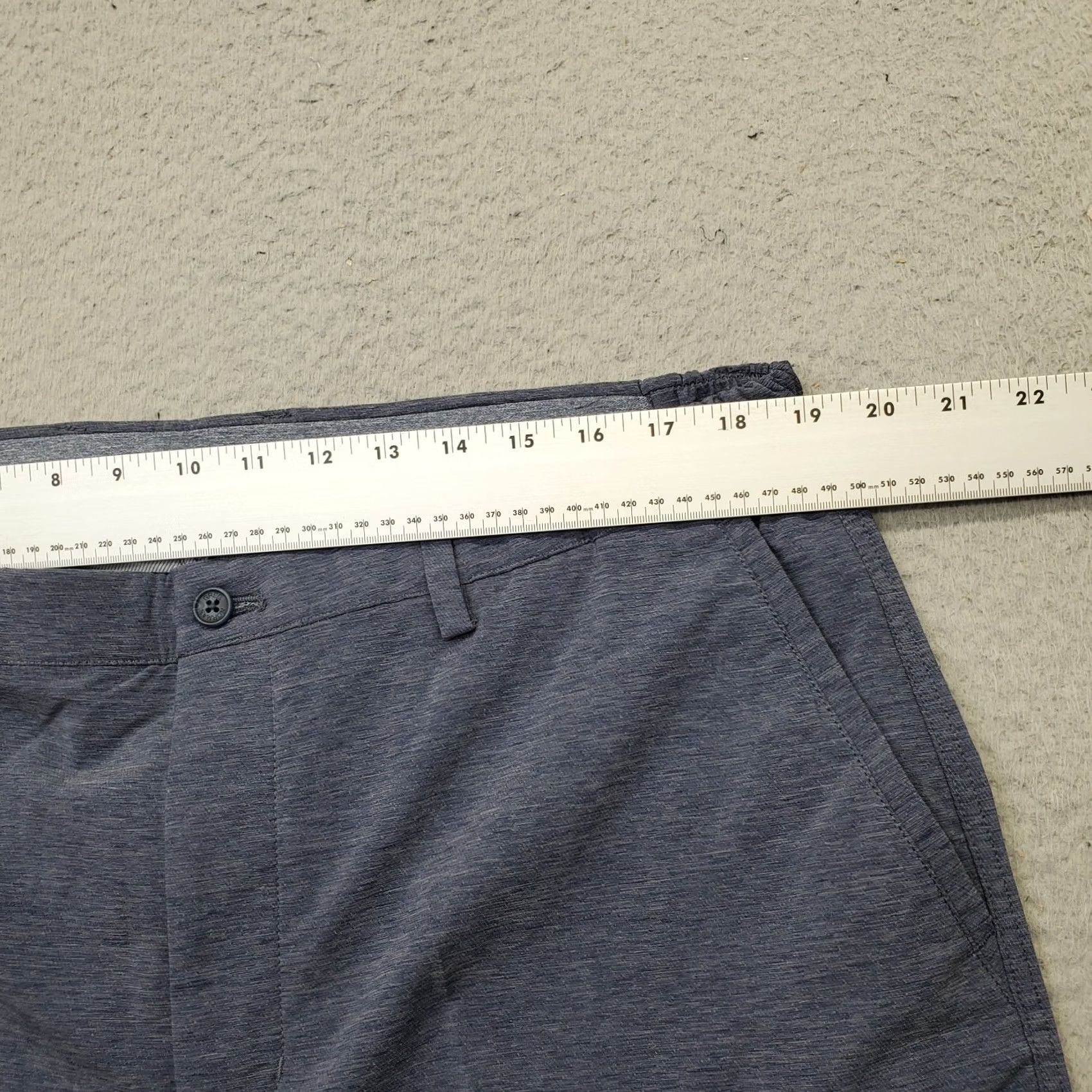 Vintage Greg Norman Golf Performance Shorts Mens 38 Blue Regular Fit Flat Front Stretch Shirt Size US 38 / EU 54 - 5 Thumbnail