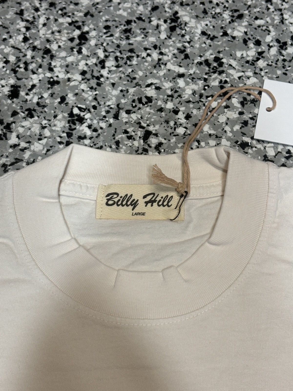 Billy Hill 2023 Billy Hill Cream “Taggin’ Bucks” T-Shirt Size L Size US L / EU 52-54 / 3 - 3 Thumbnail