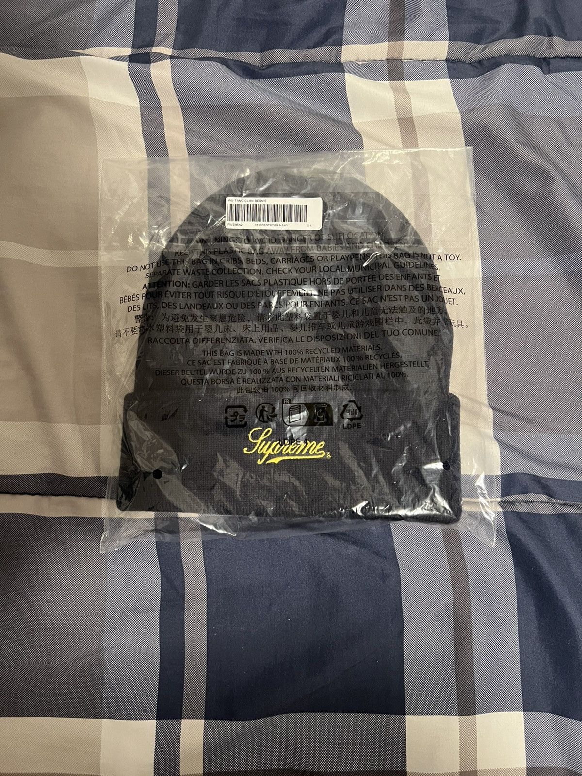 Supreme Supreme Wu Tang Clan Beanie Navy Size ONE SIZE - 2 Thumbnail