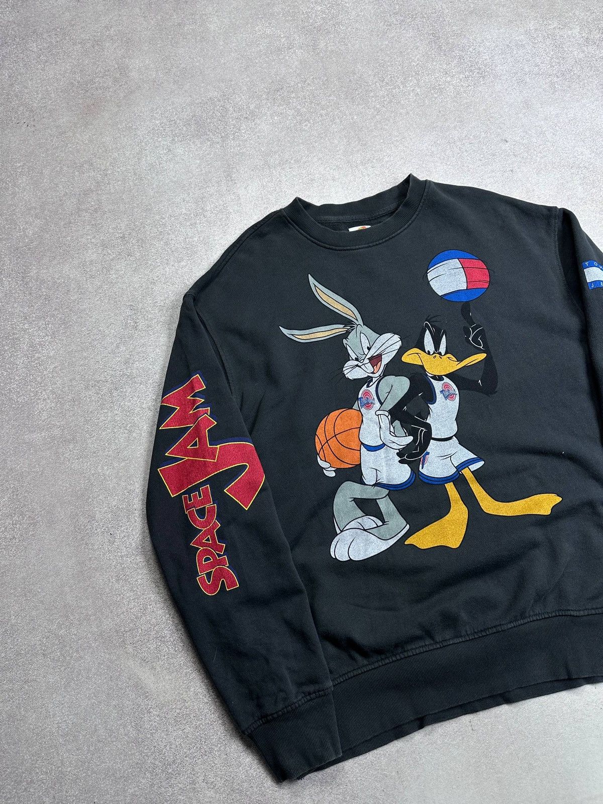 Tommy Hilfiger Tommy Hilfiger x Space Jam Sweatshirt L Size US L / EU 52-54 / 3 - 2 Thumbnail