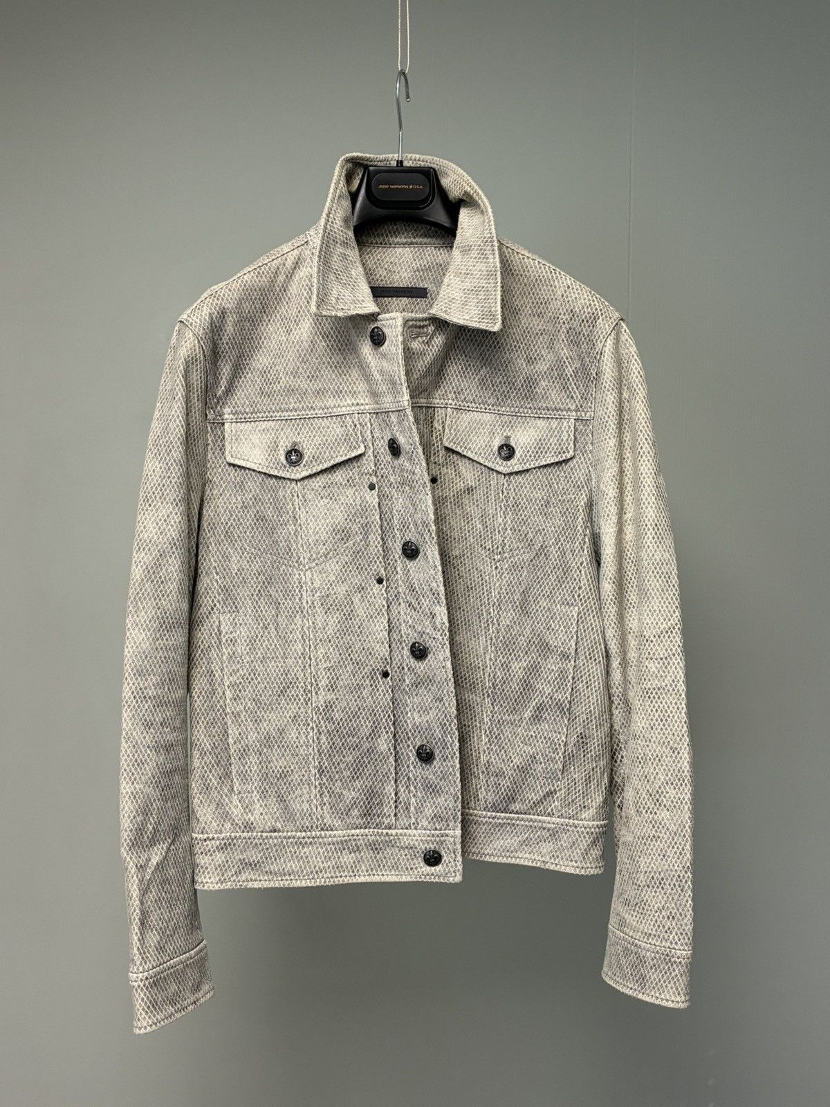 John Varvatos Snake Embossed Leather Trucker jacket EU 48 USA 38 Size US M / EU 48-50 / 2 - 20 Thumbnail