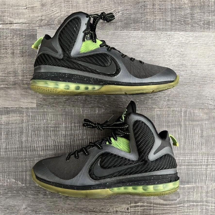 Nike NIKE • LeBron 9 "2012 Dunkman" (11M) Size US 11 / EU 44 - 2 Thumbnail