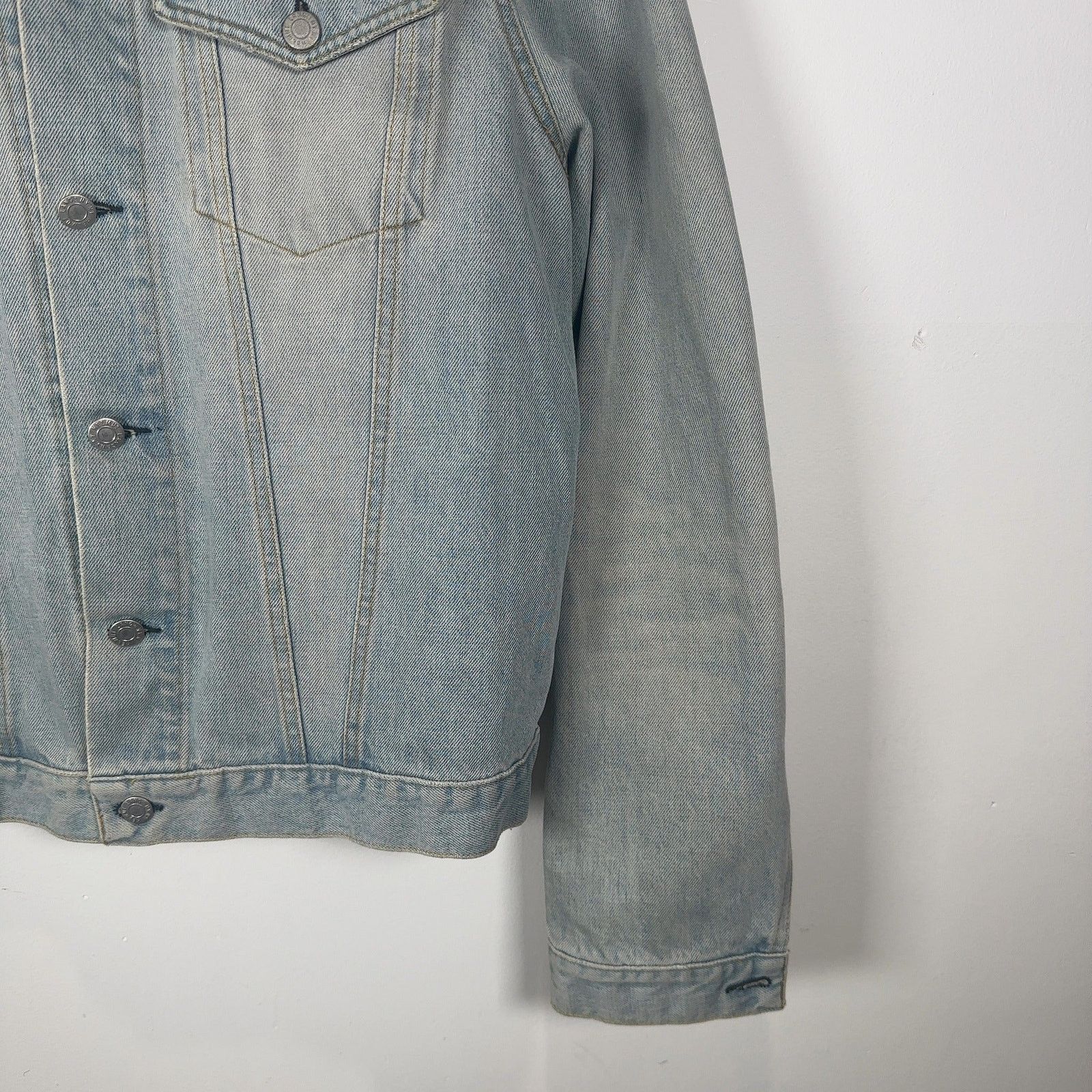 Helmut Lang Helmut Lang Re-Edition Painter Denim Trucker Jacket Size M Size US M / EU 48-50 / 2 - 4 Thumbnail