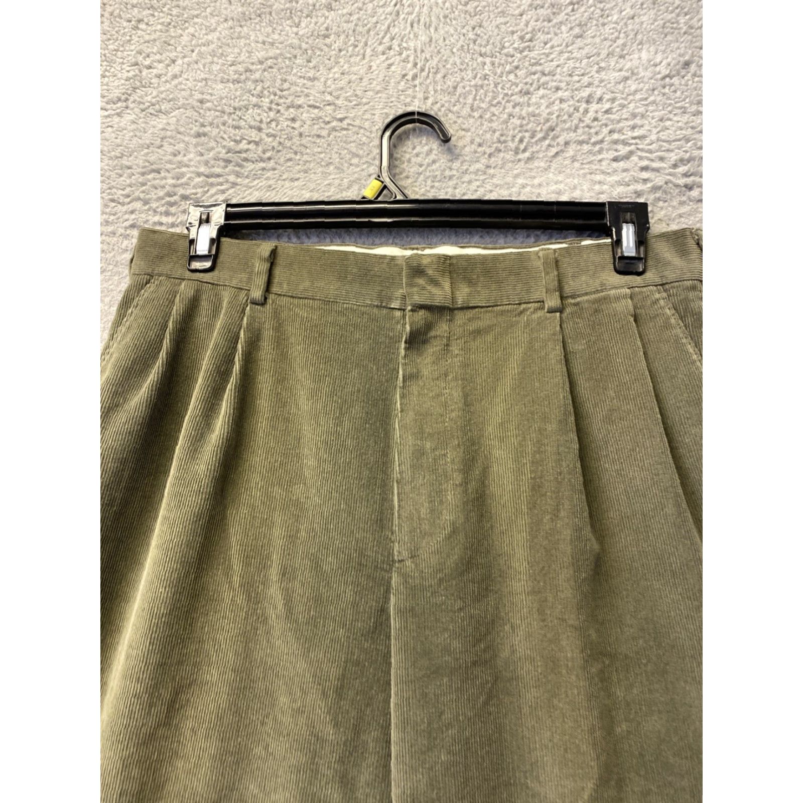 Lands' End Lands' End Pants Men Chino Corduroy Dark Olive 33x32 Straight Casual Flat Front Pockets Vintage No Size US 33 - 2 Thumbnail