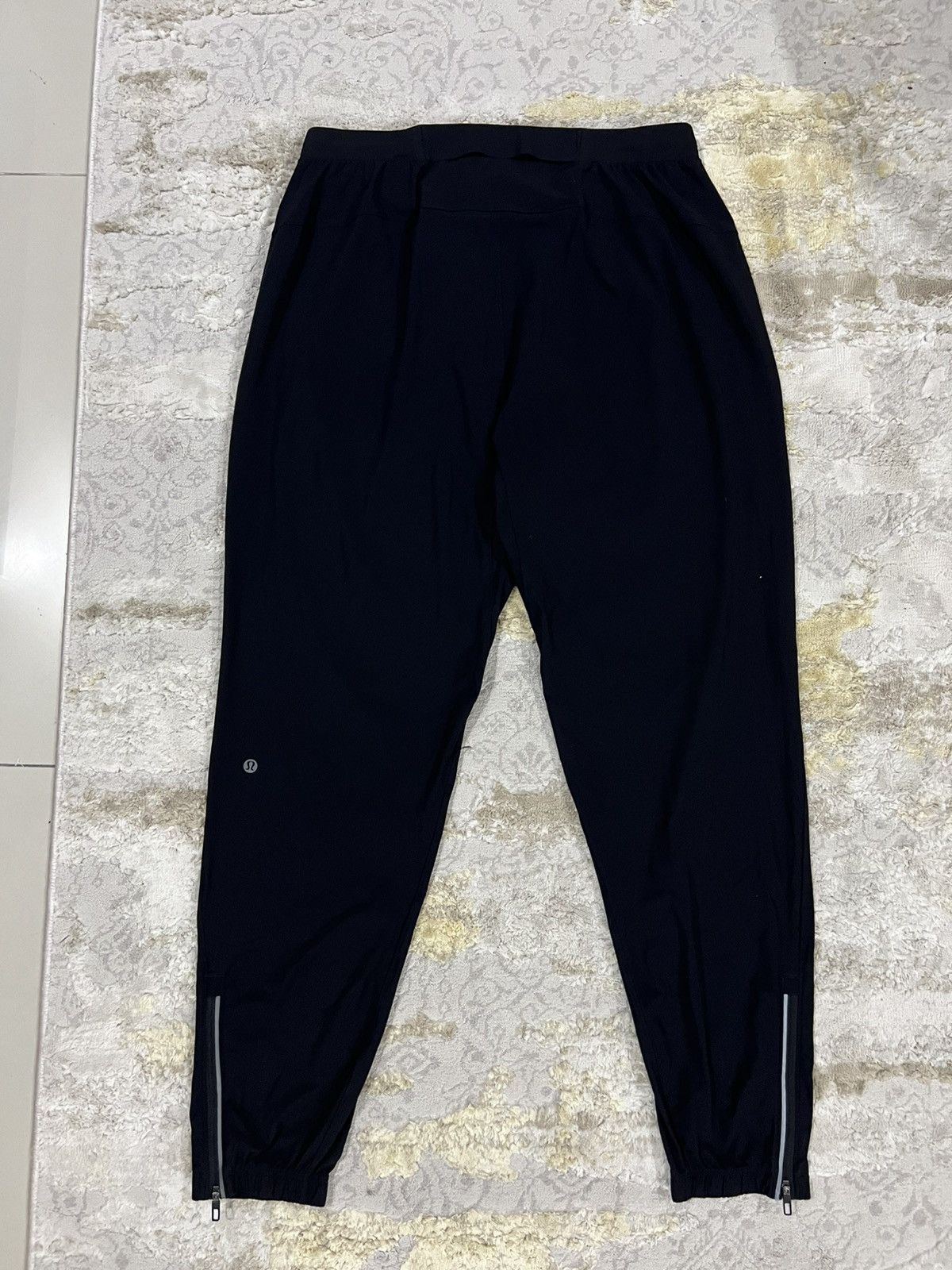 Lululemon Auth. LULULEMON Running Equinox Surge Jogger Pants Shorter Size US 34 / EU 50 - 5 Thumbnail