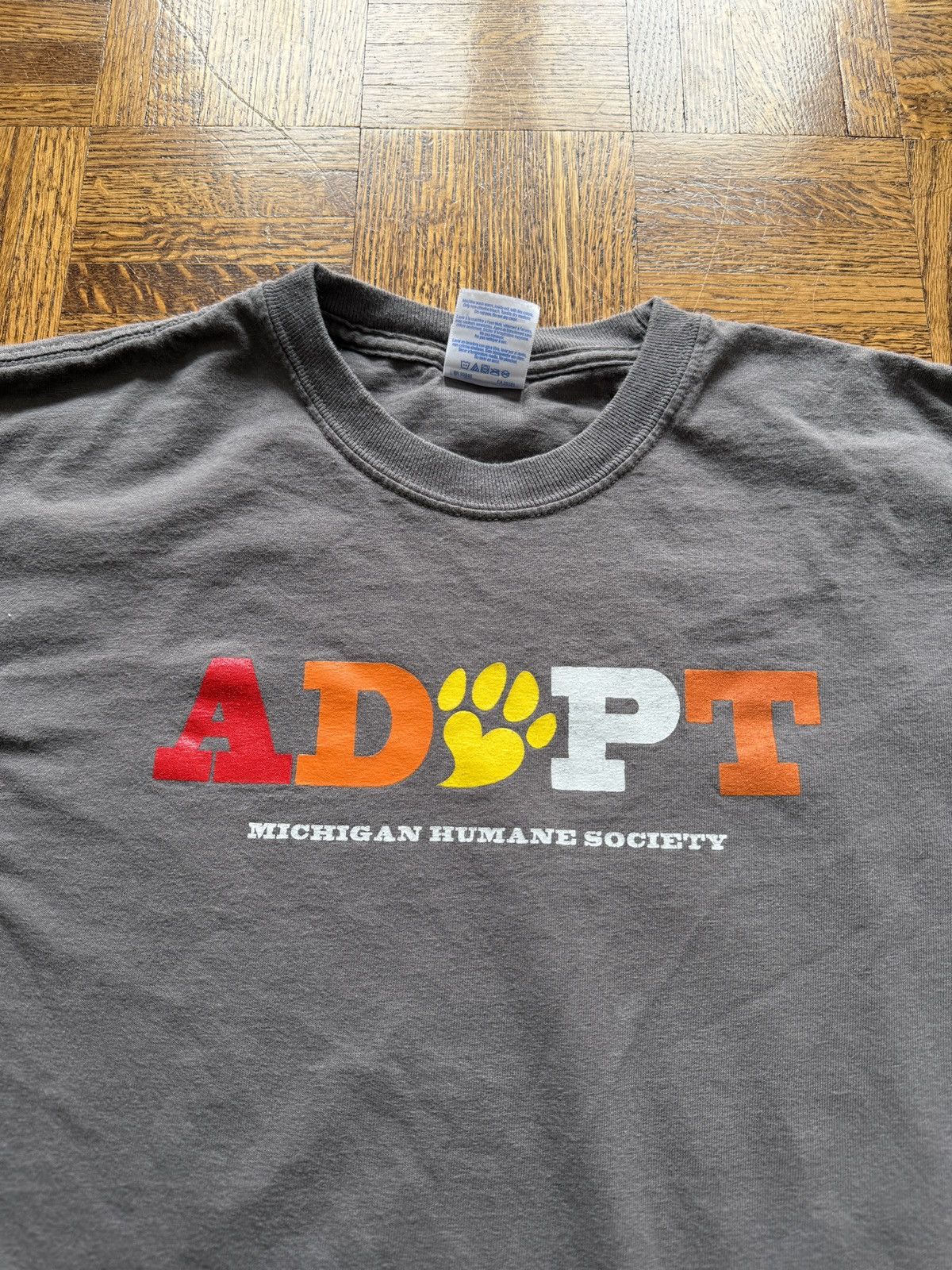Vintage Vintage Y2K Adopt Michigan Humane Society Graphic Tee Size US M / EU 48-50 / 2 - 2 Thumbnail