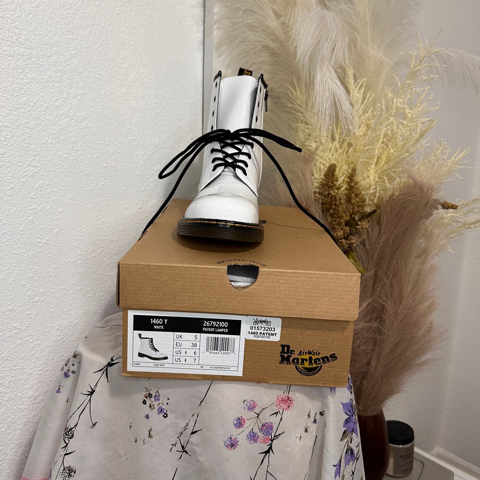 Dr. Martens Dr. Martens Patent Lamper White Combat Boots Size 7 Womens Size US 7 / IT 37 - 2 Thumbnail
