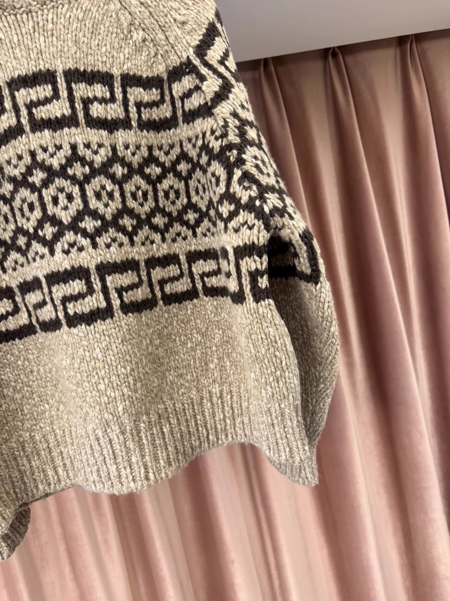 Celine Celine 23ss Fair Isle wool beige short overhead sweater S Size S / US 4 / IT 40 - 3 Thumbnail