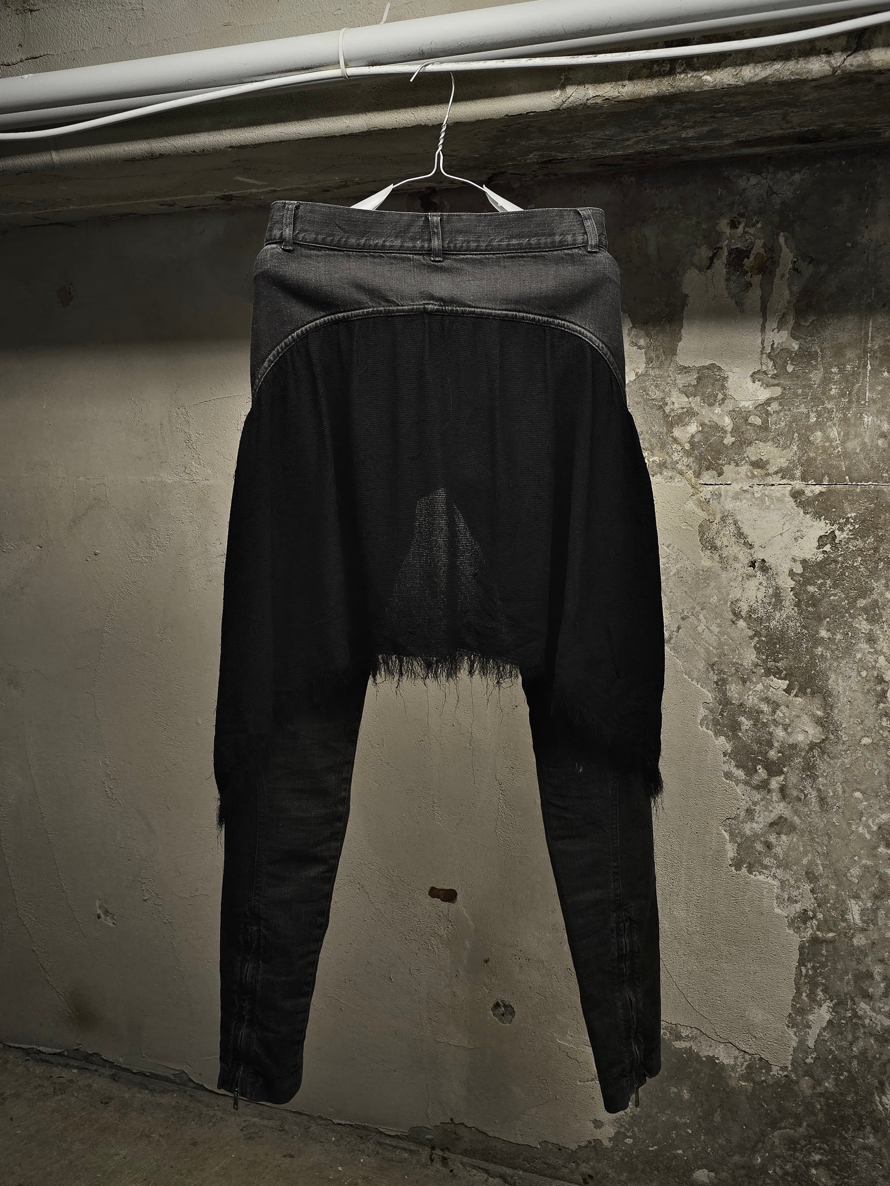 Gareth Pugh Gareth Pugh Charcoal Grey Back Frayed Skirt Layered Denim Size US 30 / EU 46 - 5 Thumbnail