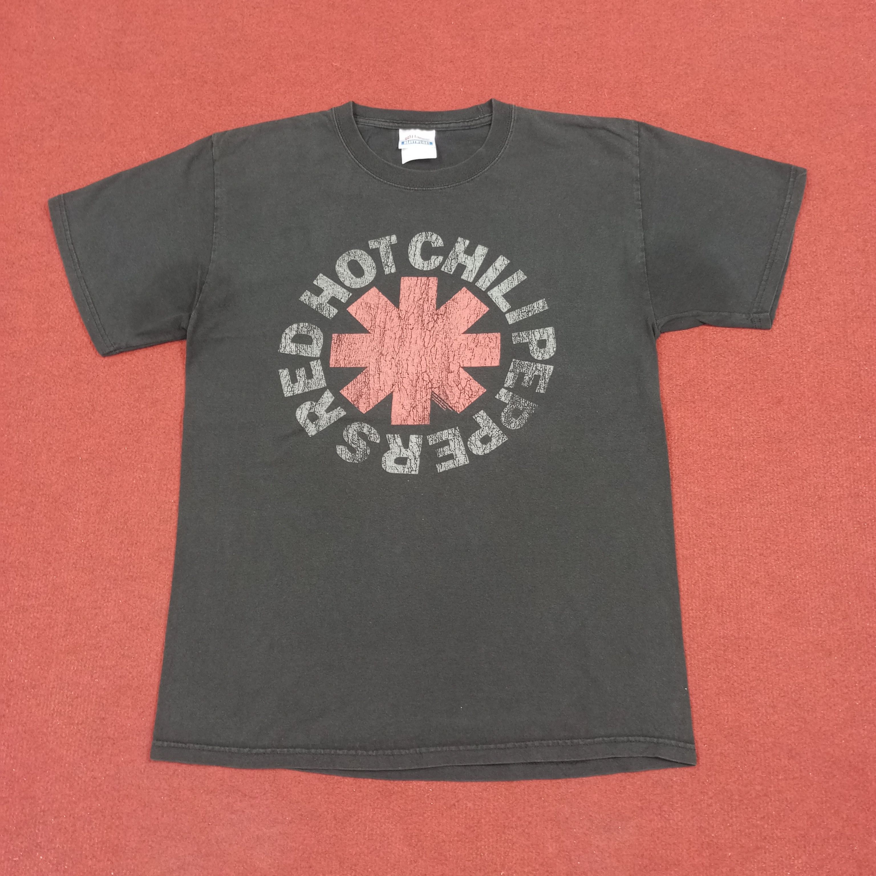 Band Tees × Vintage Red Hot Chili Peppers Rock Band Vintage Tshirt Size US M / EU 48-50 / 2 - 1 Thumbnail