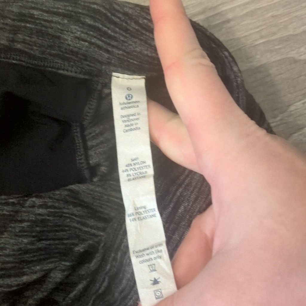 Lululemon Lululemon Yoga Haven Skirt Heathered Black size 6 Size 28" / US 6 / IT 42 - 3 Thumbnail