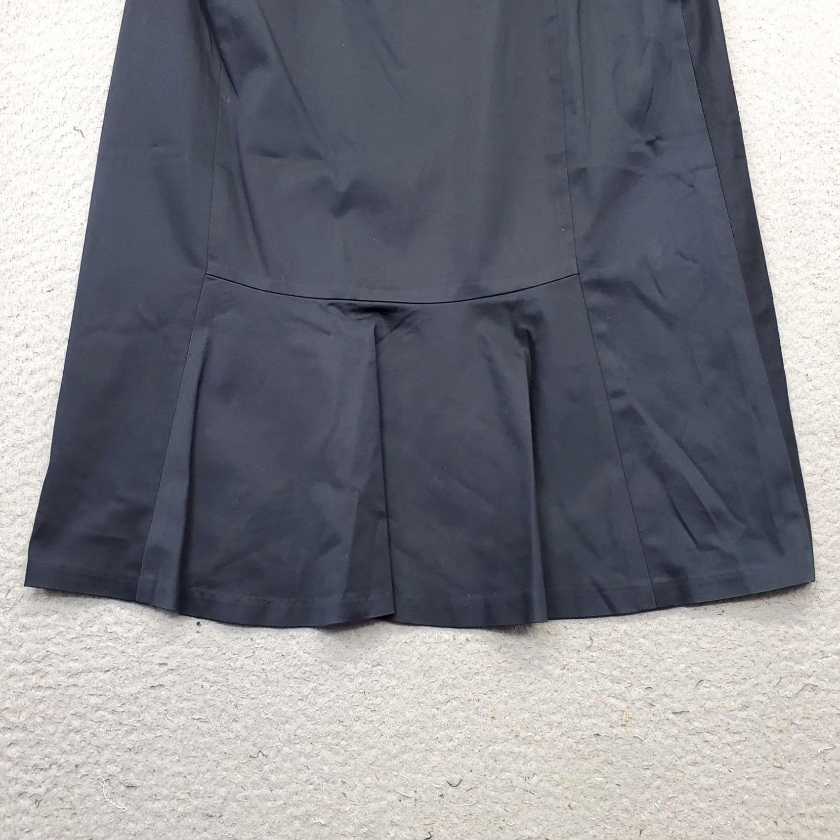 Vintage Apostrophe Women's Skirt: Straight & Pencil, Size 12, Black Cotton Stretch, Side Zip, 16.75" Waist, 23.25" Length, Pre-owned Size 34" / US 12 / IT 48 - 7 Thumbnail