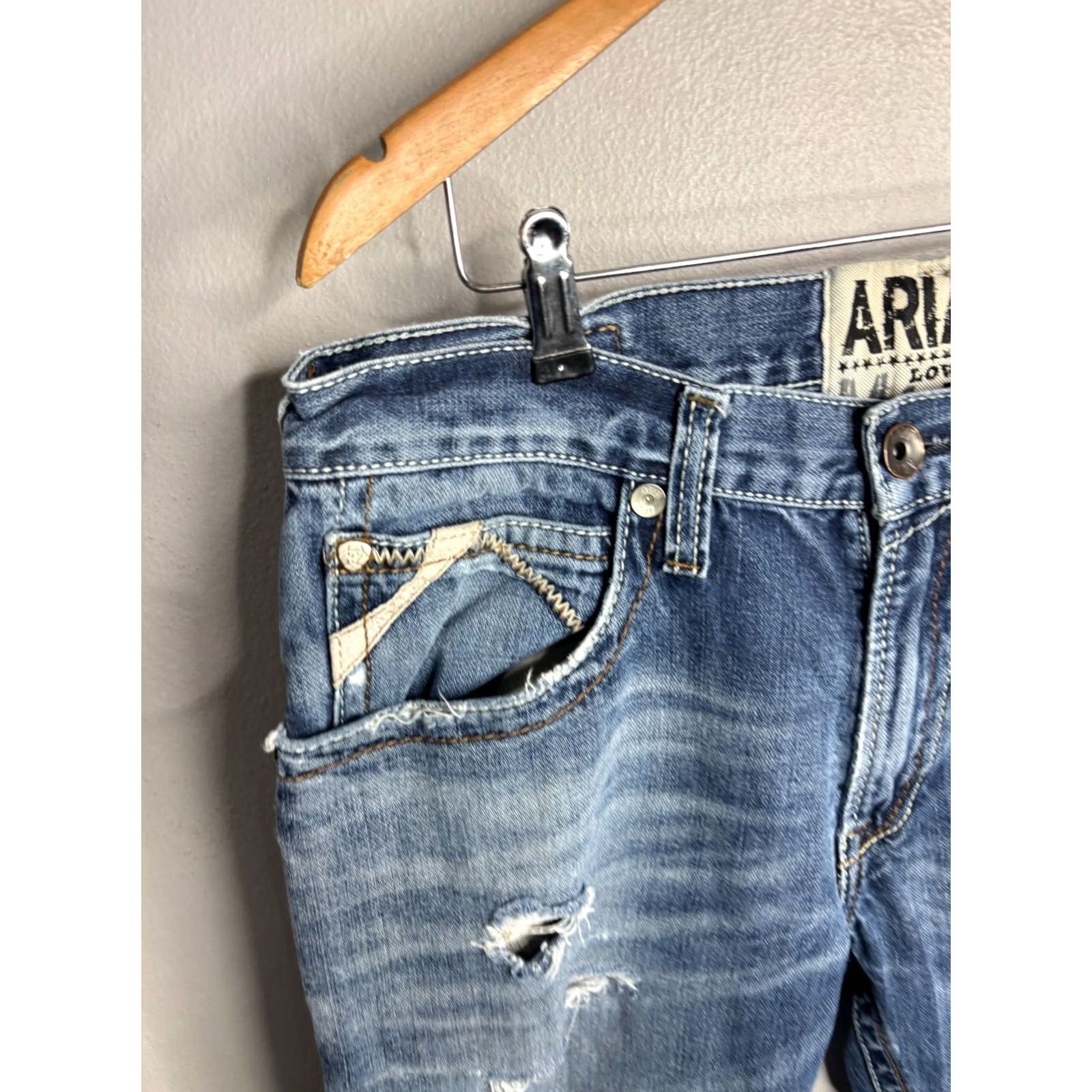 Ariat Ariat Jeans 32/32 Mens Denim Bootcut Slim Western Rodeo 5736 Blue 5-Pocket USA Cowboy Southwestern USA 8/10 VINTAGE No Size US 32 / EU 48 - 2 Thumbnail