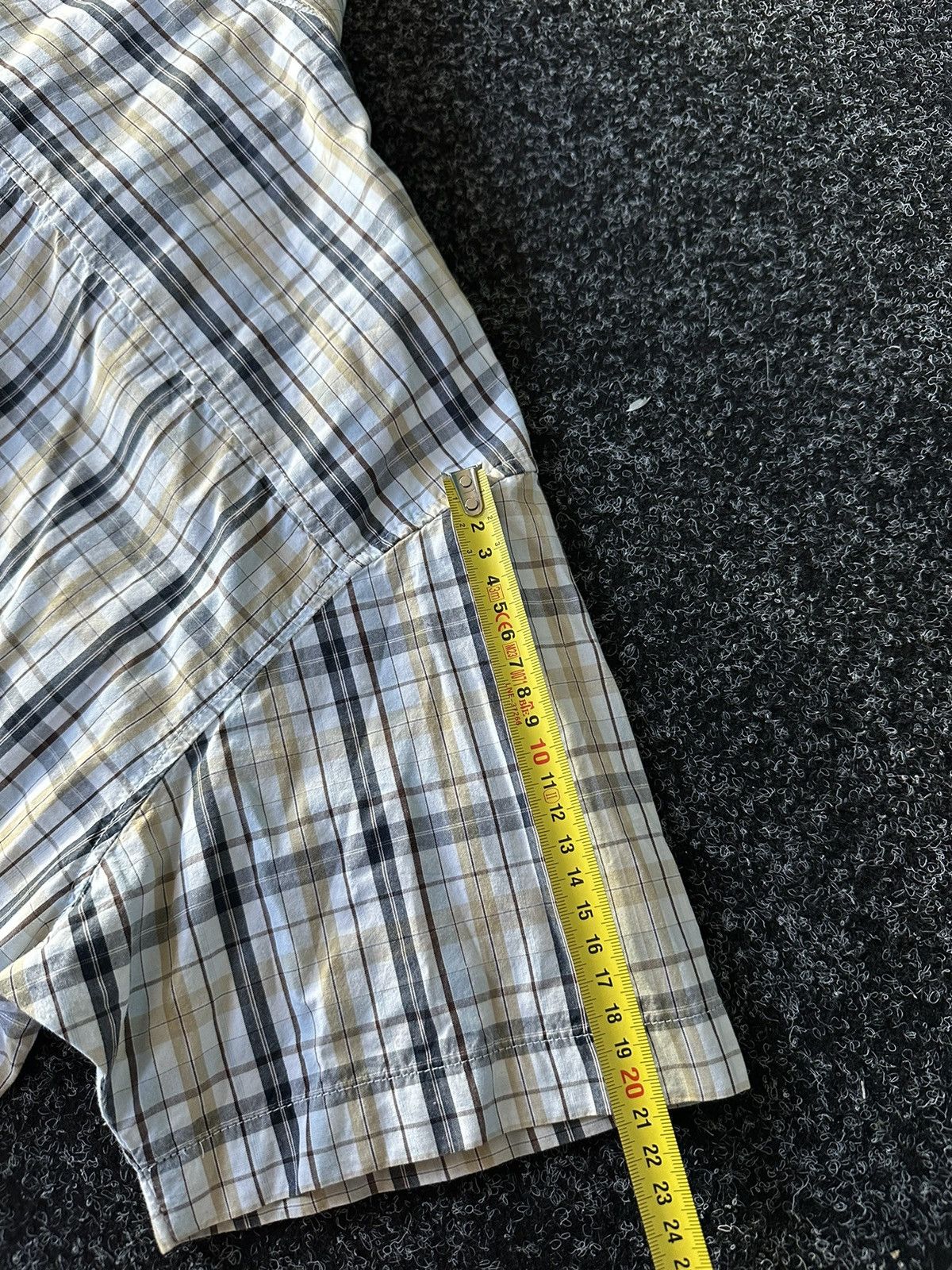 Levi's × Levi's Vintage Clothing × Vintage 🚨Vintage 90s RED TAB Levi’s Button Up SHORT sleeve Size US L / EU 52-54 / 3 - 11 Thumbnail