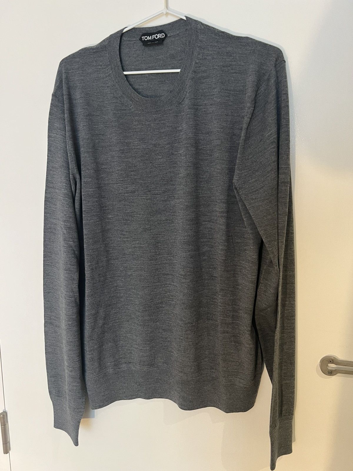 TOM FORD FINE GAUGE MERINO CREWNECK COLOUR CHARCOAL GREY 52