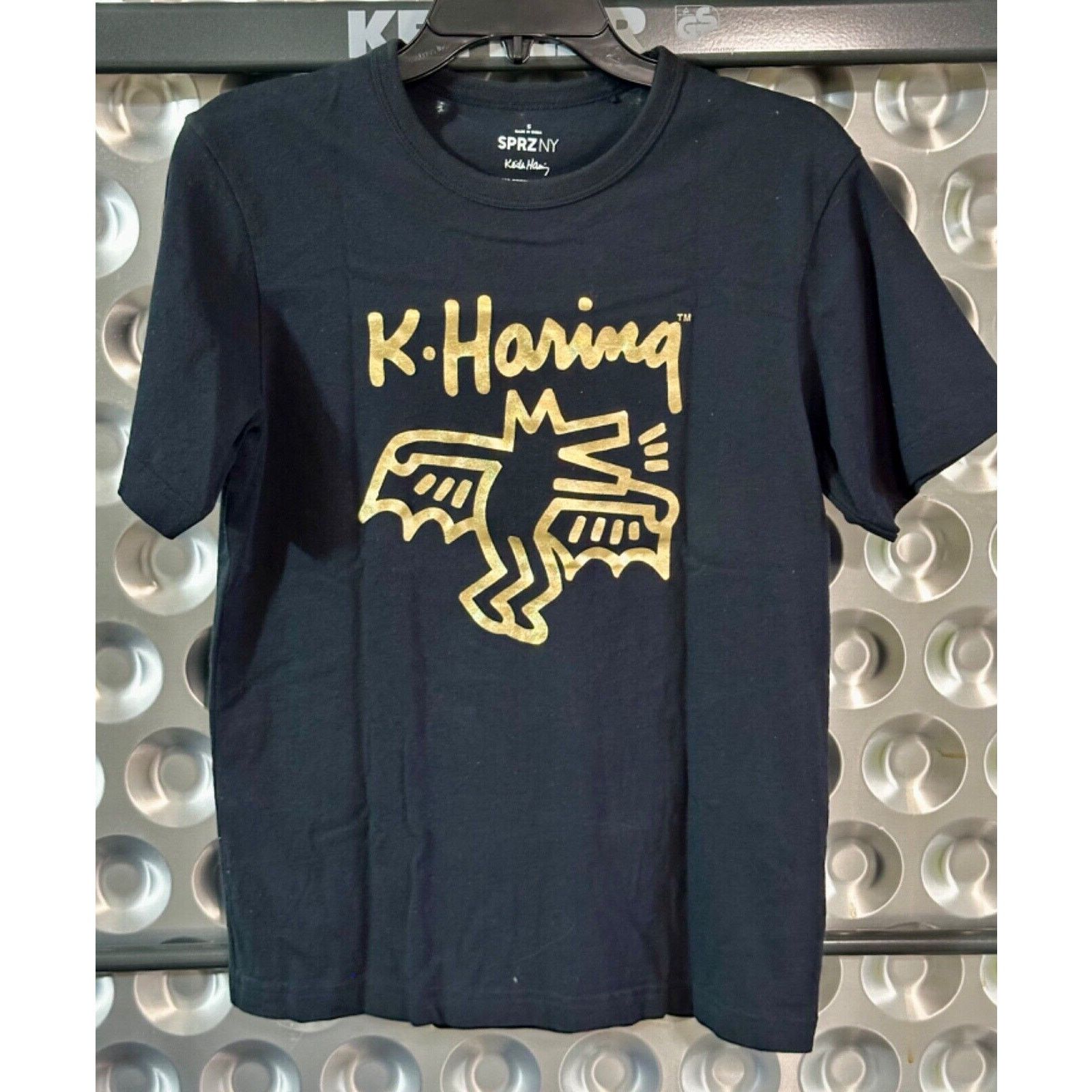 Keith Haring Keith Haring Gold Batdog | Small | MoMA SPRZ NY | Rare Size US S / EU 44-46 / 1 - 1 Thumbnail