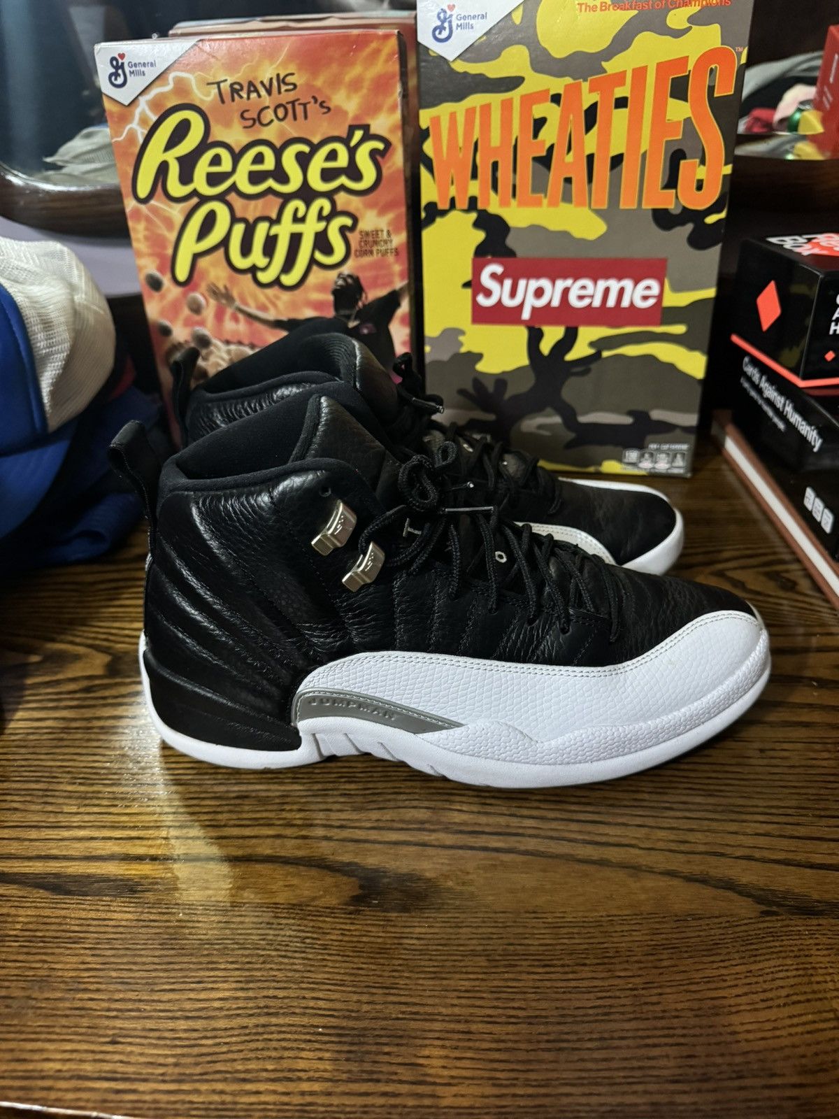 Jordan Brand Jordan 12 Playoff Size US 8.5 / EU 41-42 - 3 Thumbnail