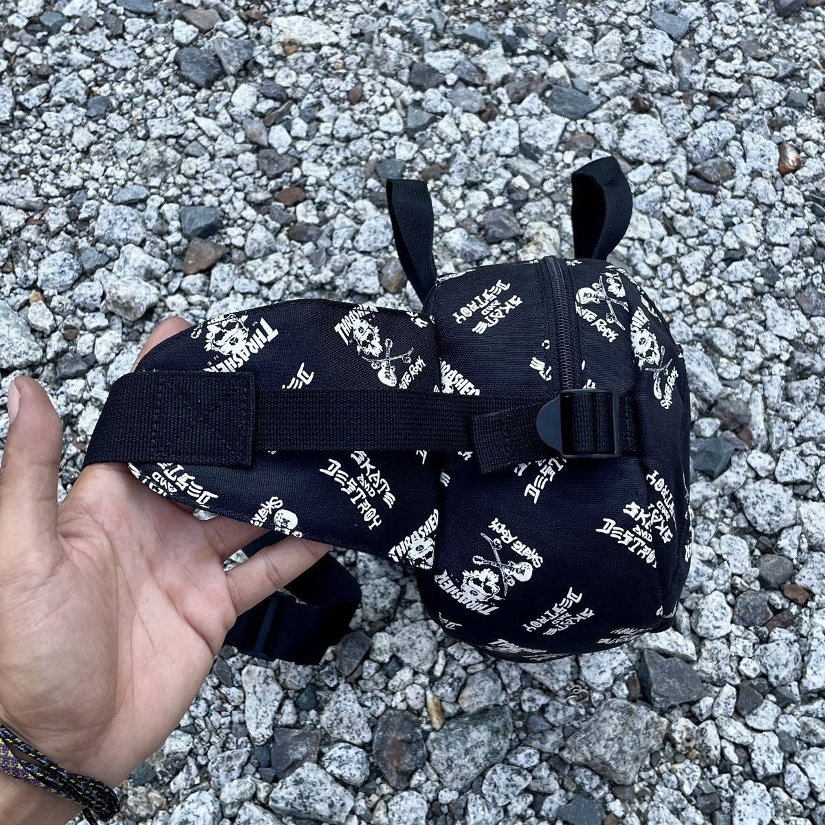 Thrasher ❗️RARE ❗️Full Print Skull Thrasher Skate And Destroy Waist Bag Size ONE SIZE - 6 Thumbnail
